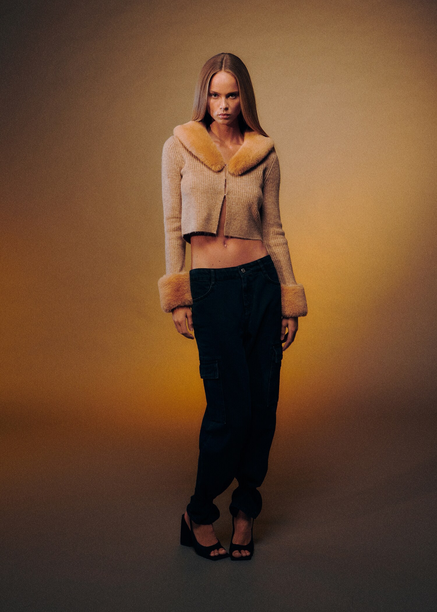 Cardigan faux-fur neck - Details of the article 7