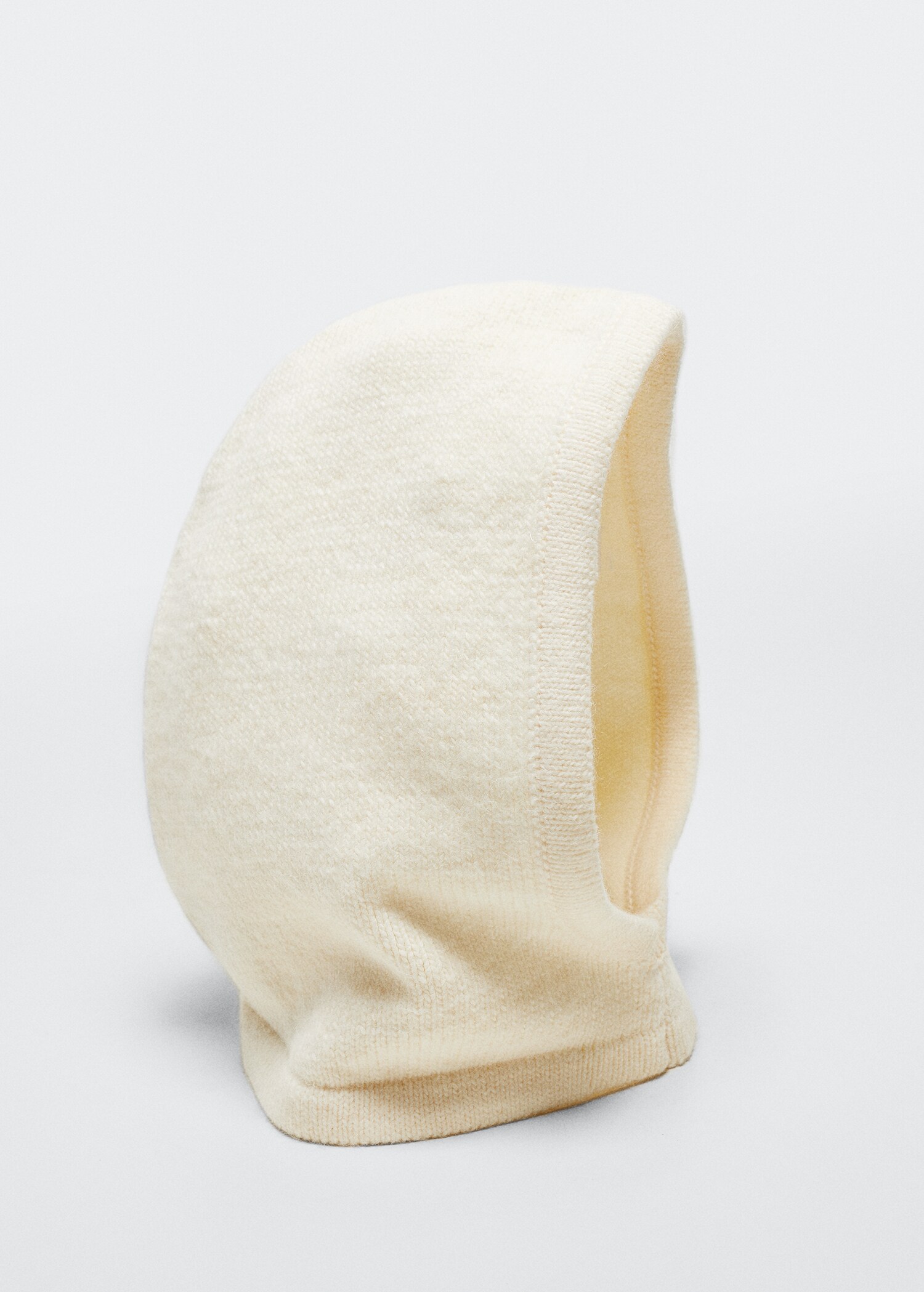 Knitted balaclava hat - Medium plane