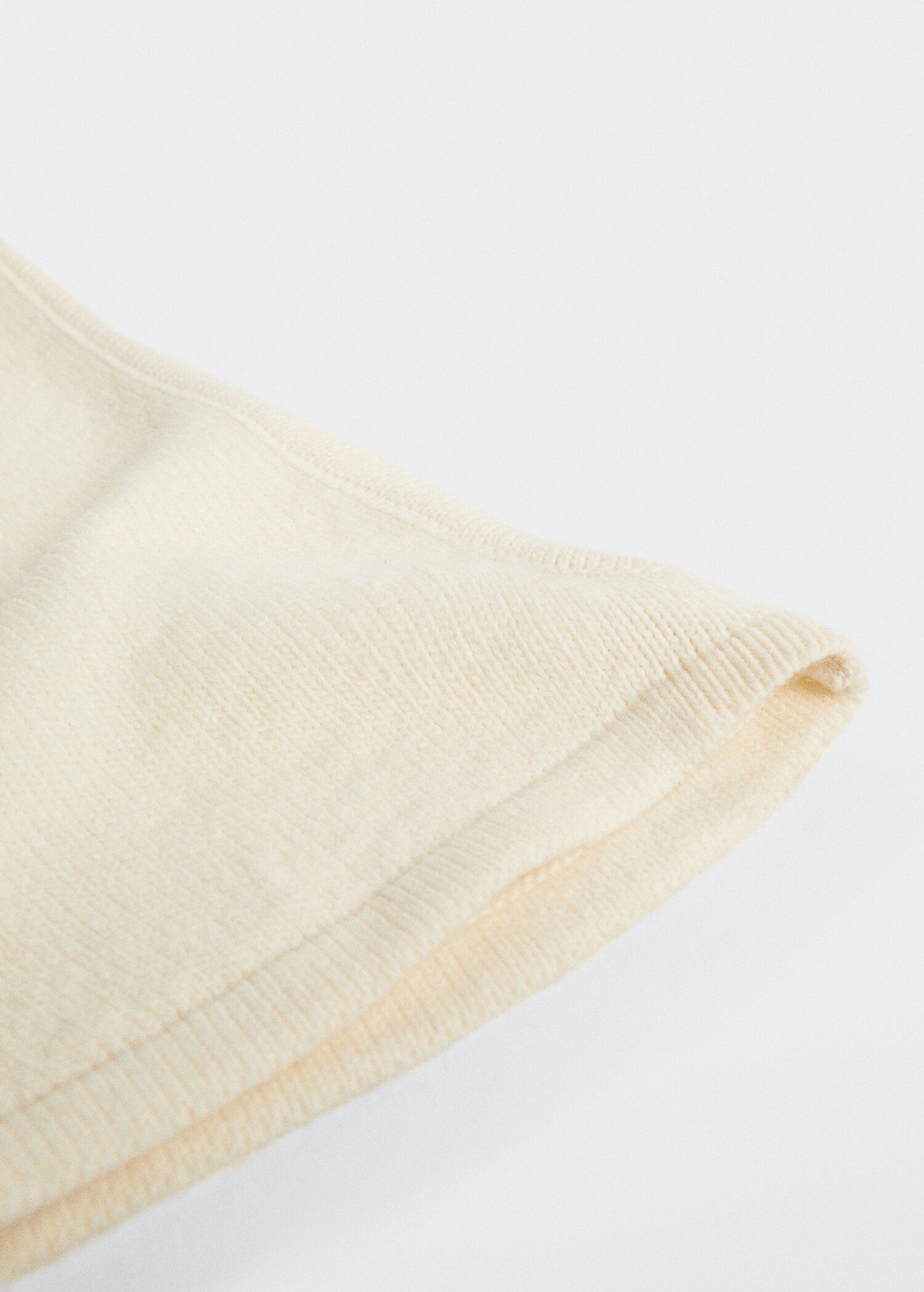 Knitted balaclava hat - Details of the article 1