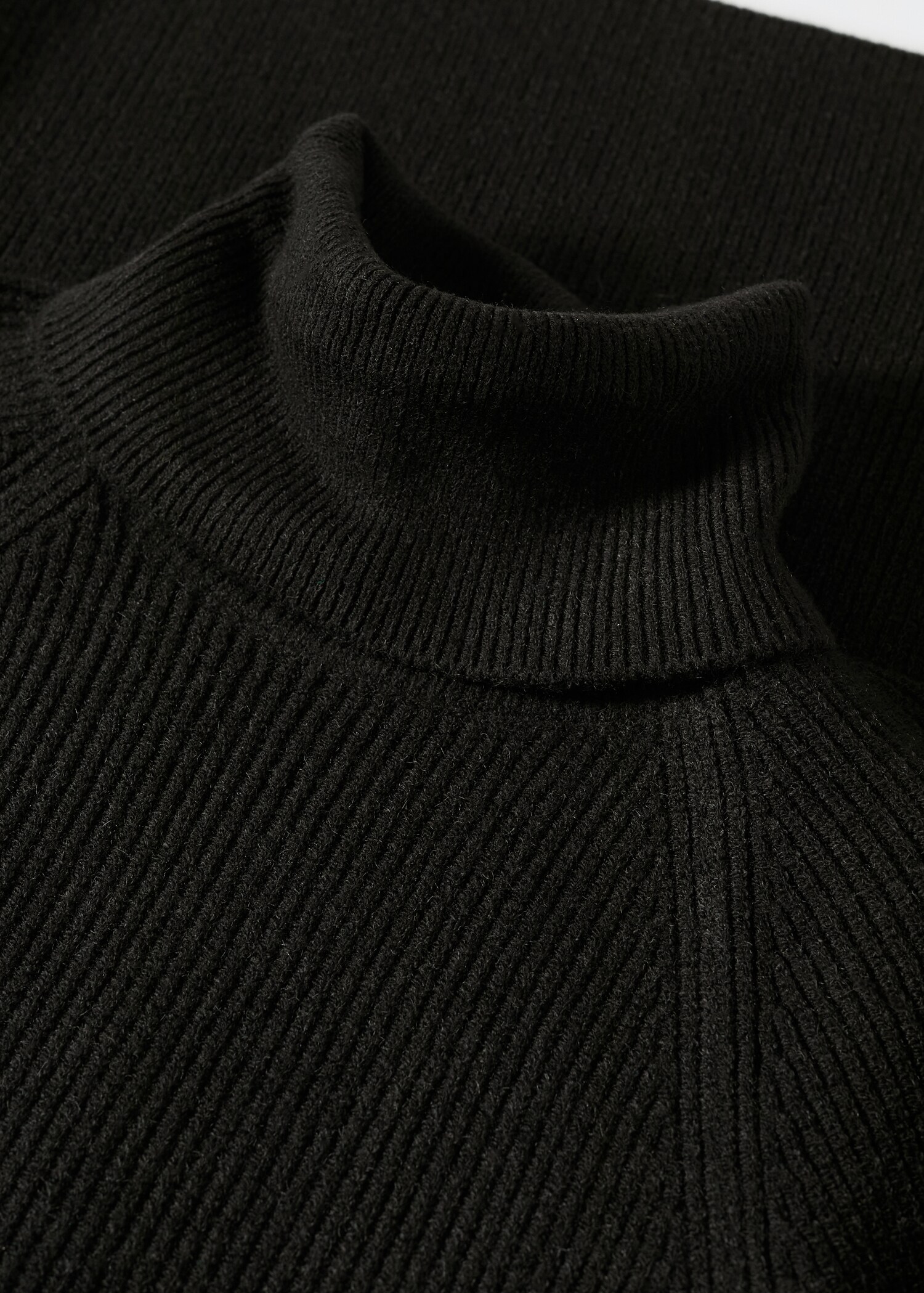 Ribbed turtleneck dress  - Details of the article 8