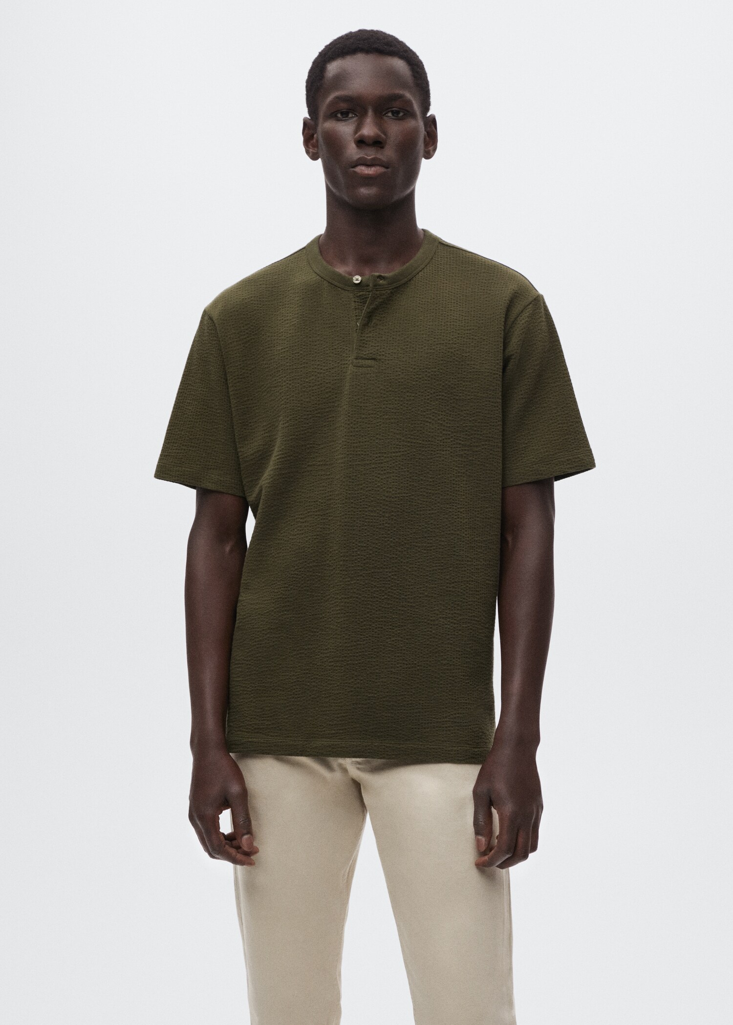 Camiseta seersucker cuello panadero - Plano medio