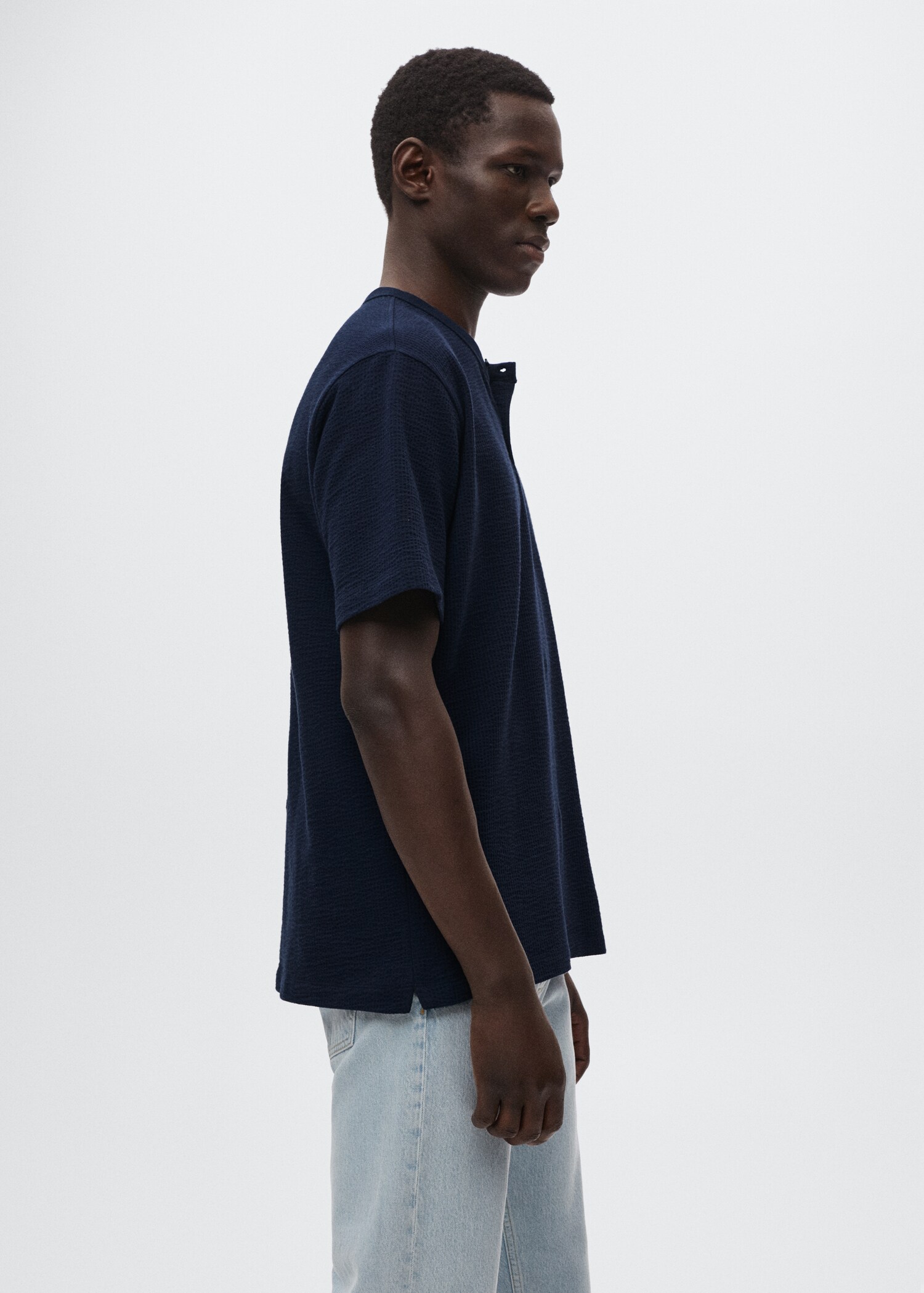 Baker neck seersucker t-shirt - Details of the article 2