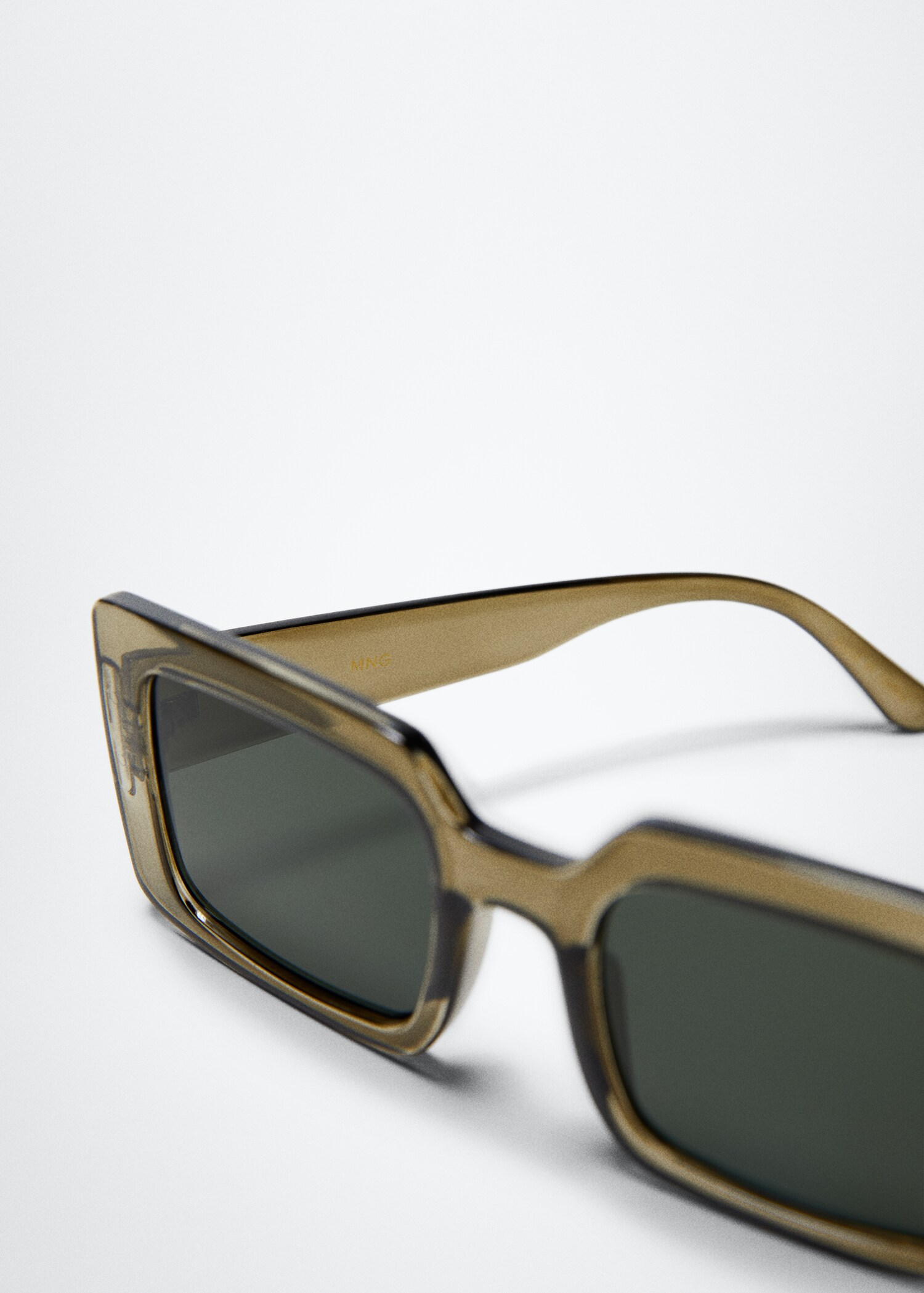 Clear frame sunglasses - Details of the article 4