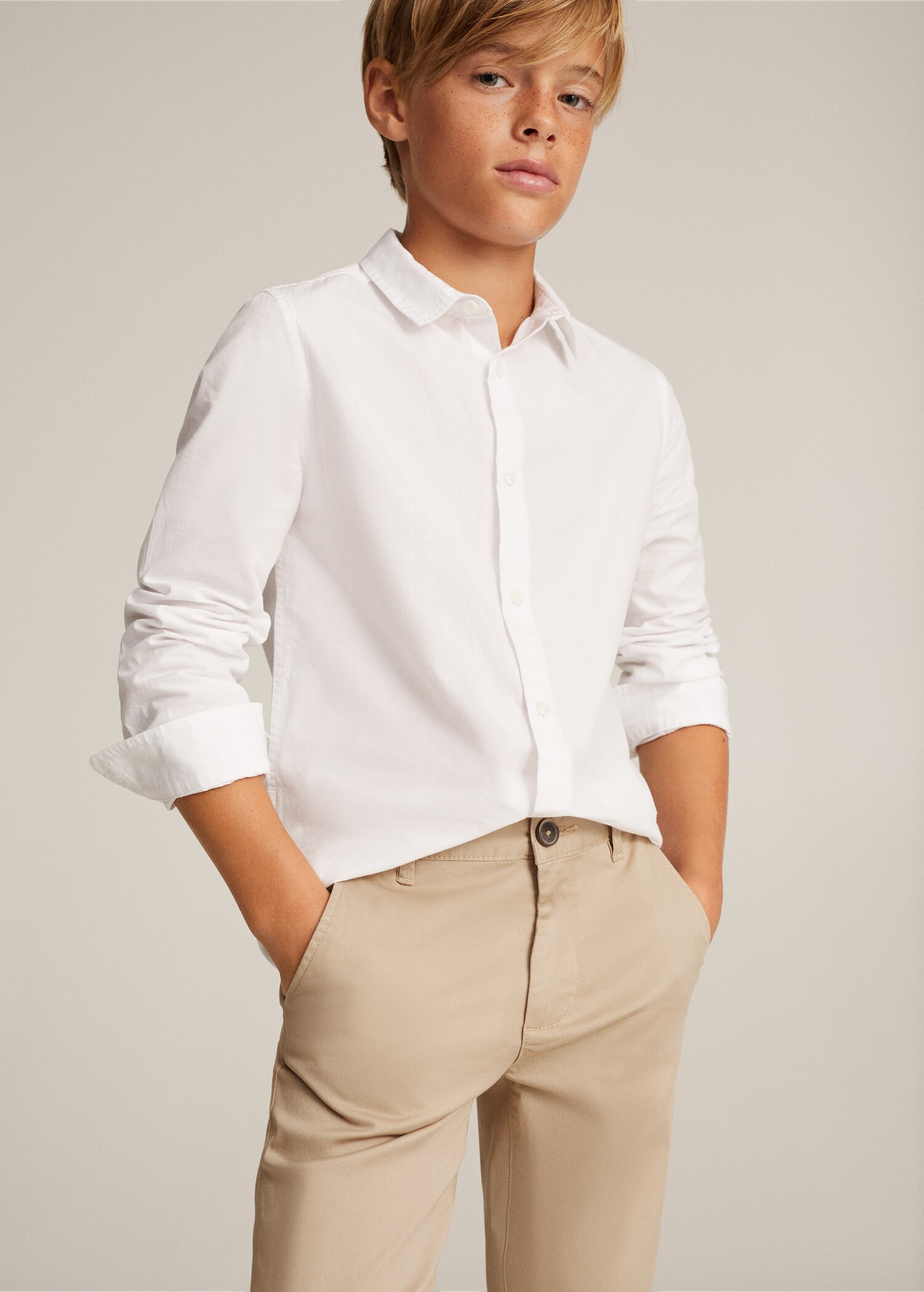 Cotton chinos - Details of the article 1