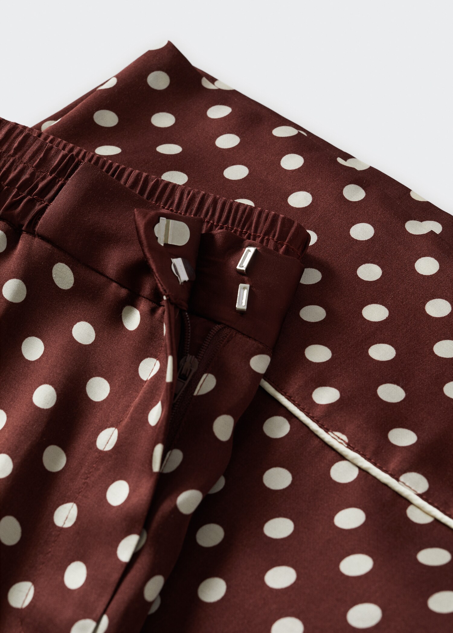 Polka-dot satin pants - Details of the article 8