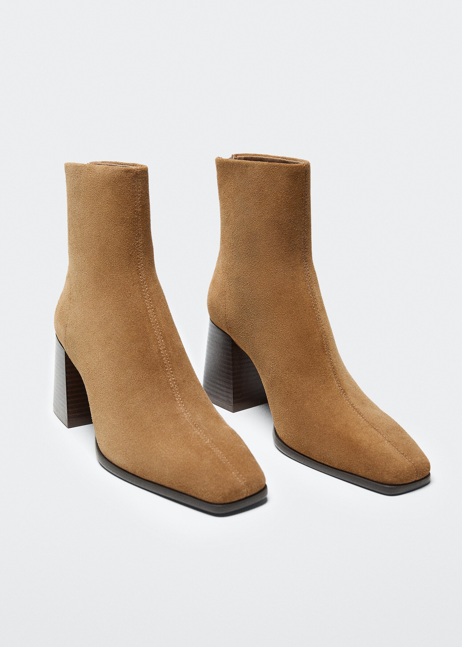 Heel suede ankle boot - Medium plane
