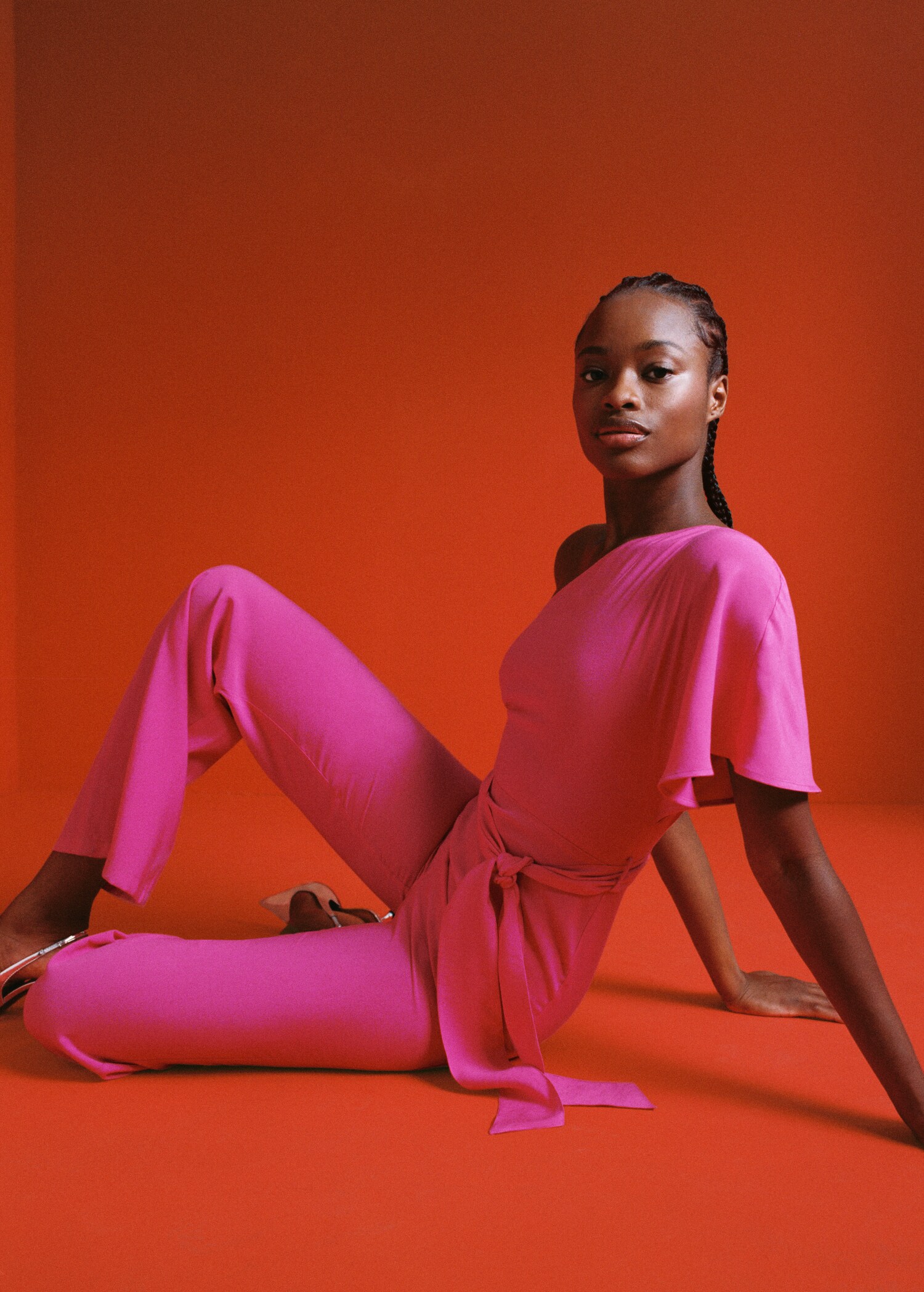 Asymmetric long jumpsuit - Details of the article 6