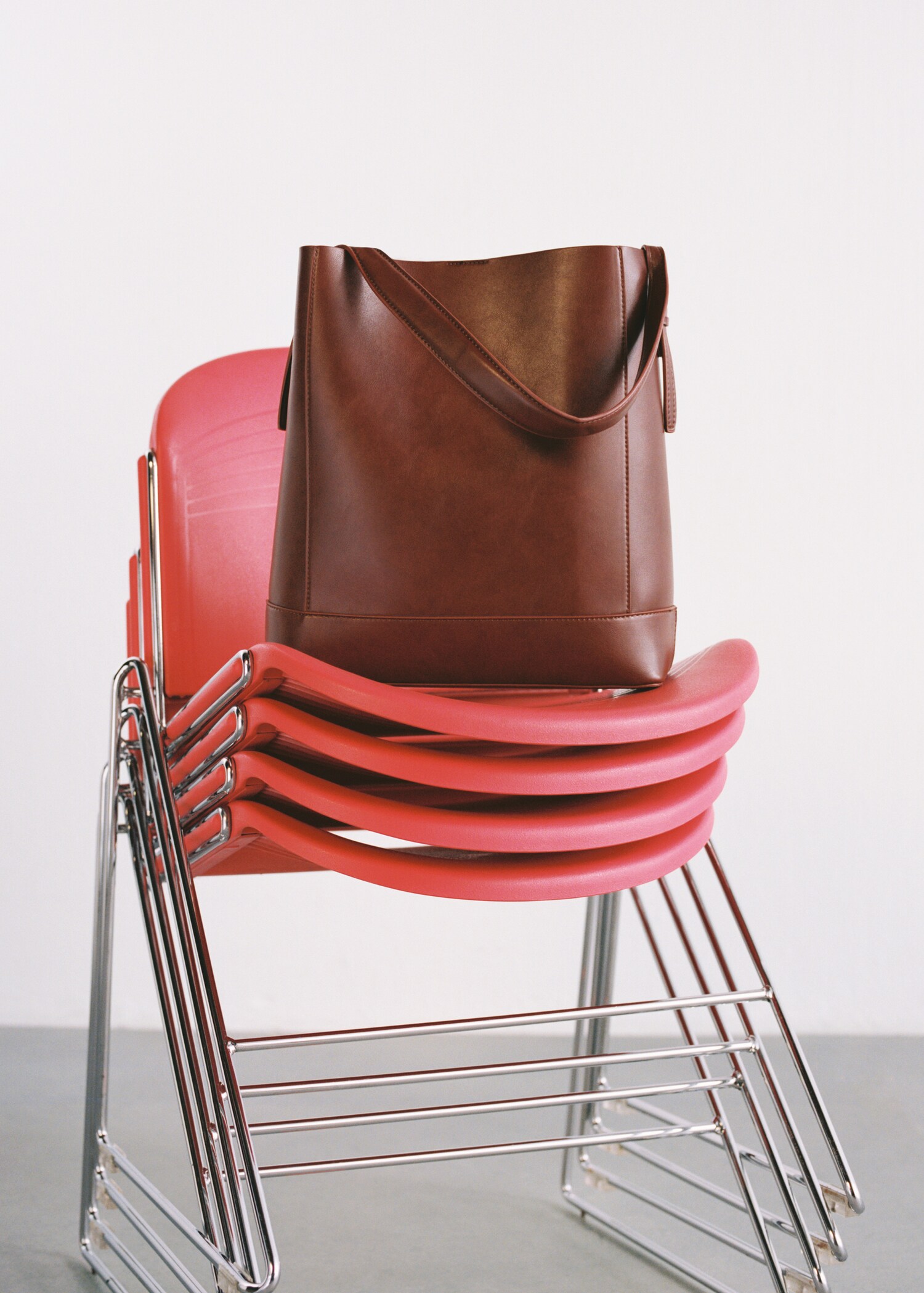 Short strap square bag - Details of the article 9