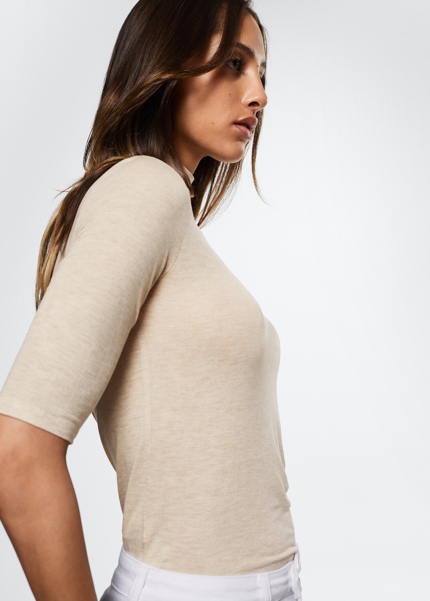 Stand collar T-shirt - Details of the article 2