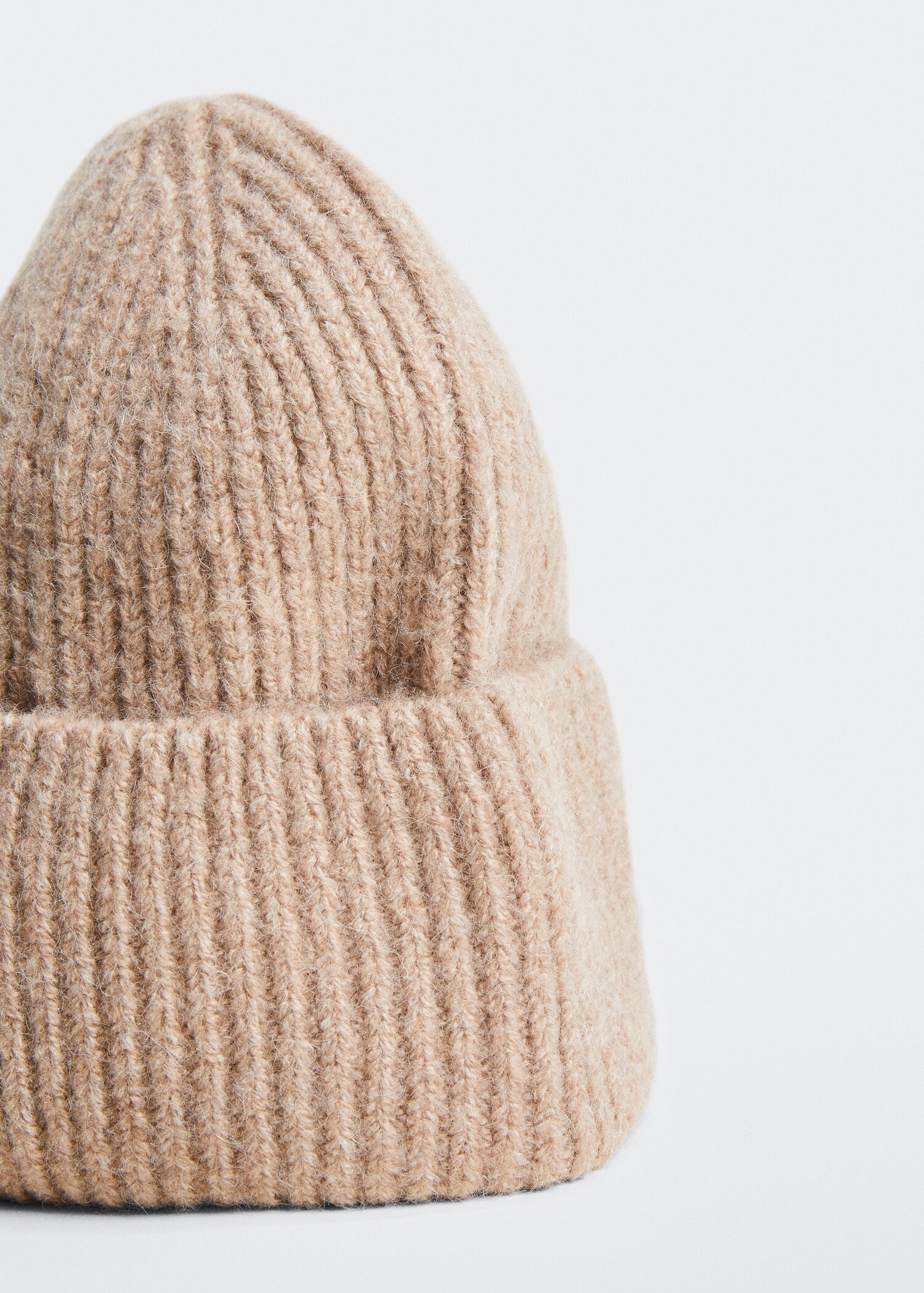 Ribbed knit beanie - Details of the article 2