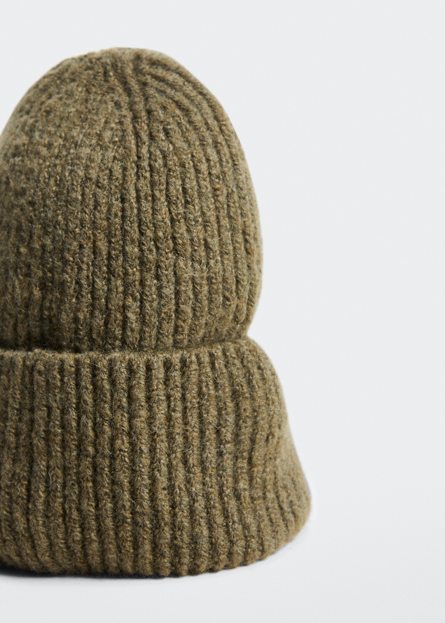 Ribbed knit beanie - Details of the article 2