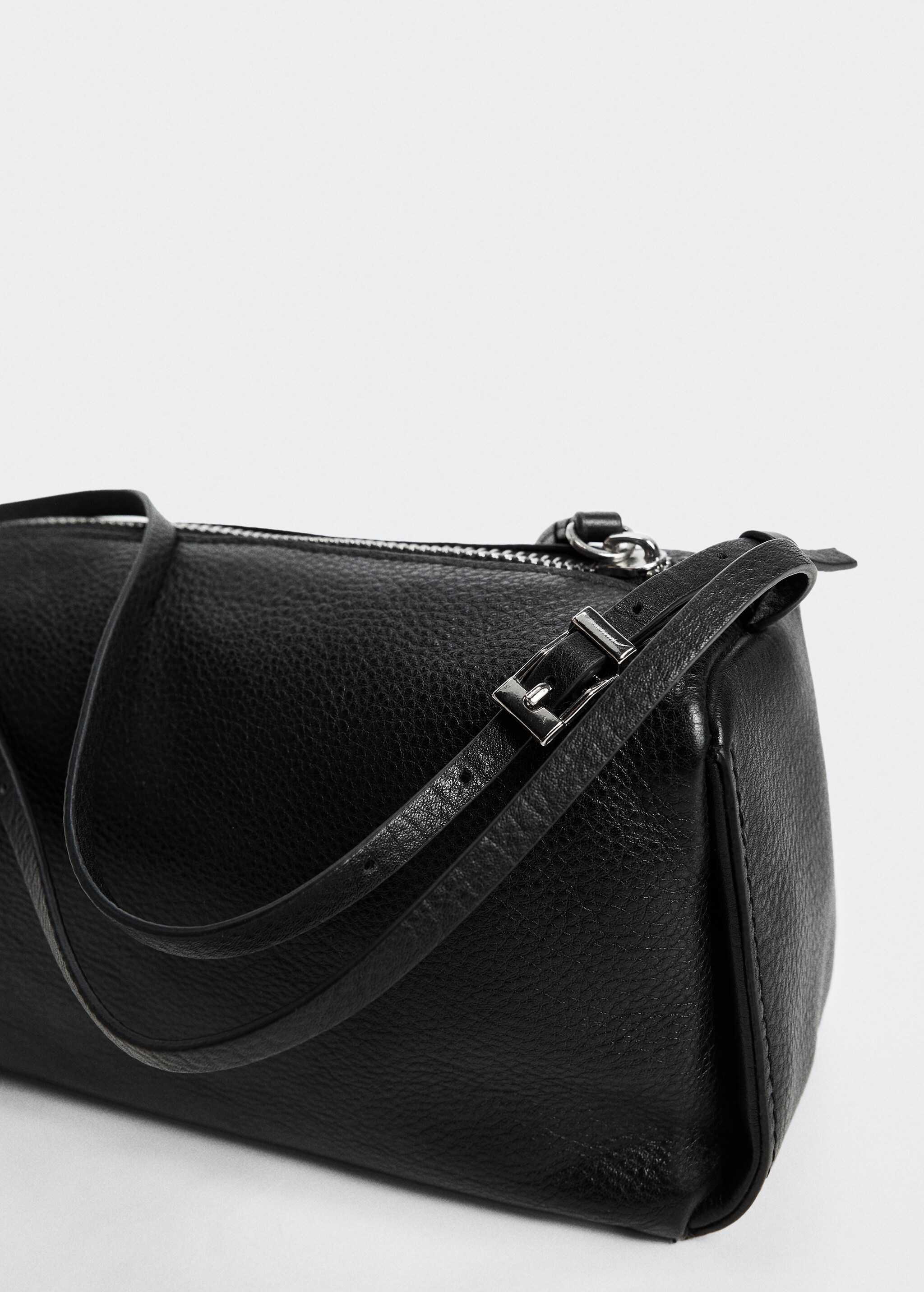 Small leather bag - Details of the article 1