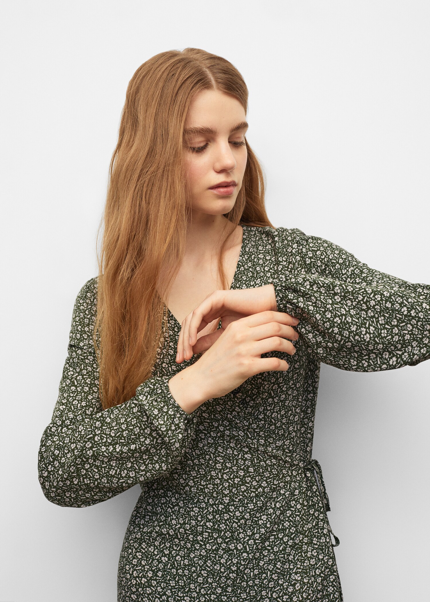 Flowy printed dress - Details of the article 2