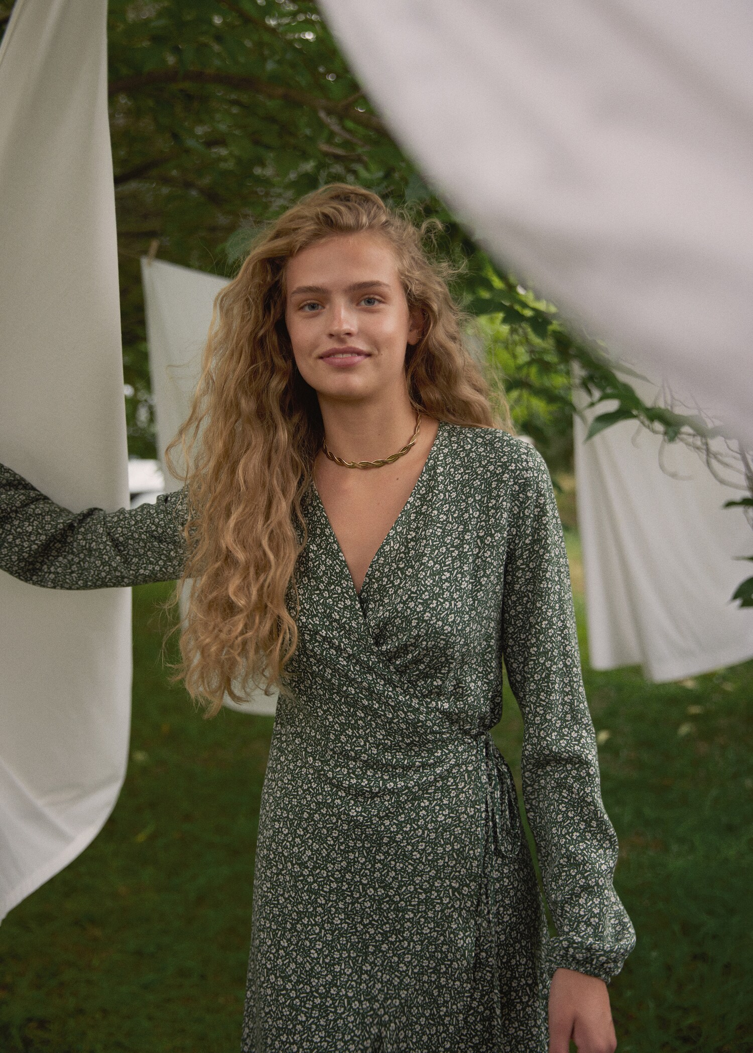 Flowy printed dress - Details of the article 5