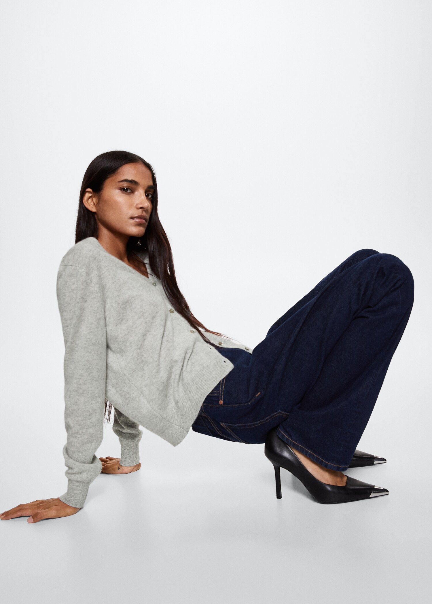 100% cashmere cardigan - Details of the article 2