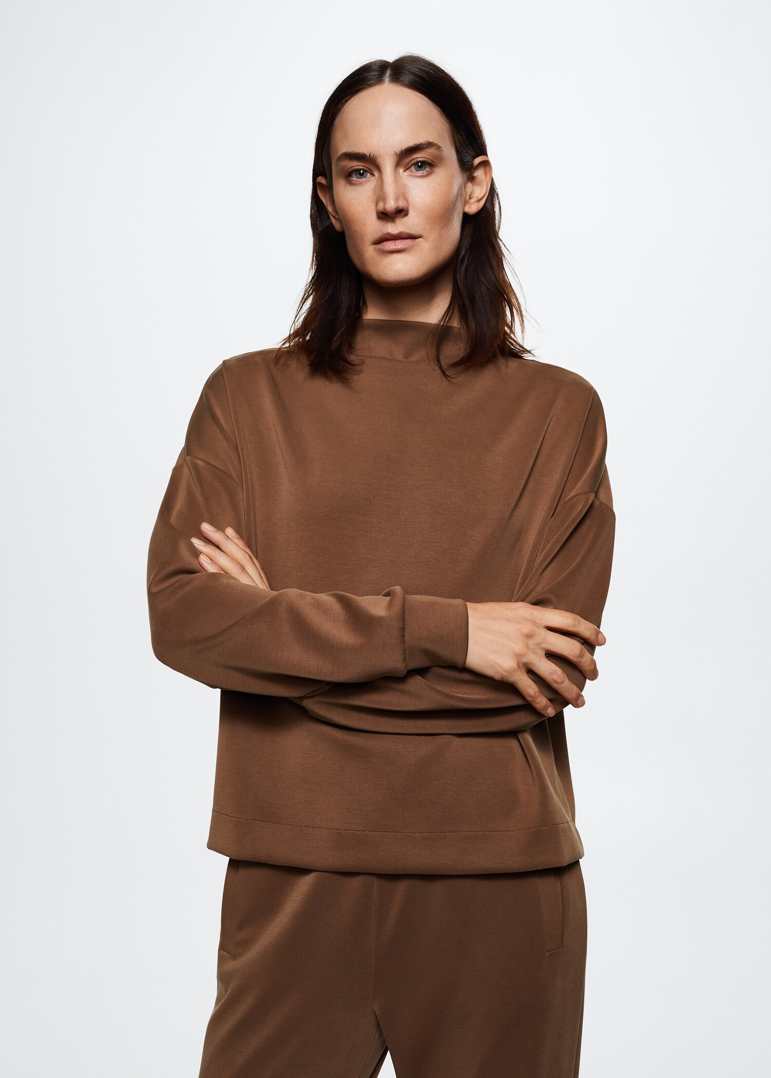 Sudadera cuello perkins - Plano medio