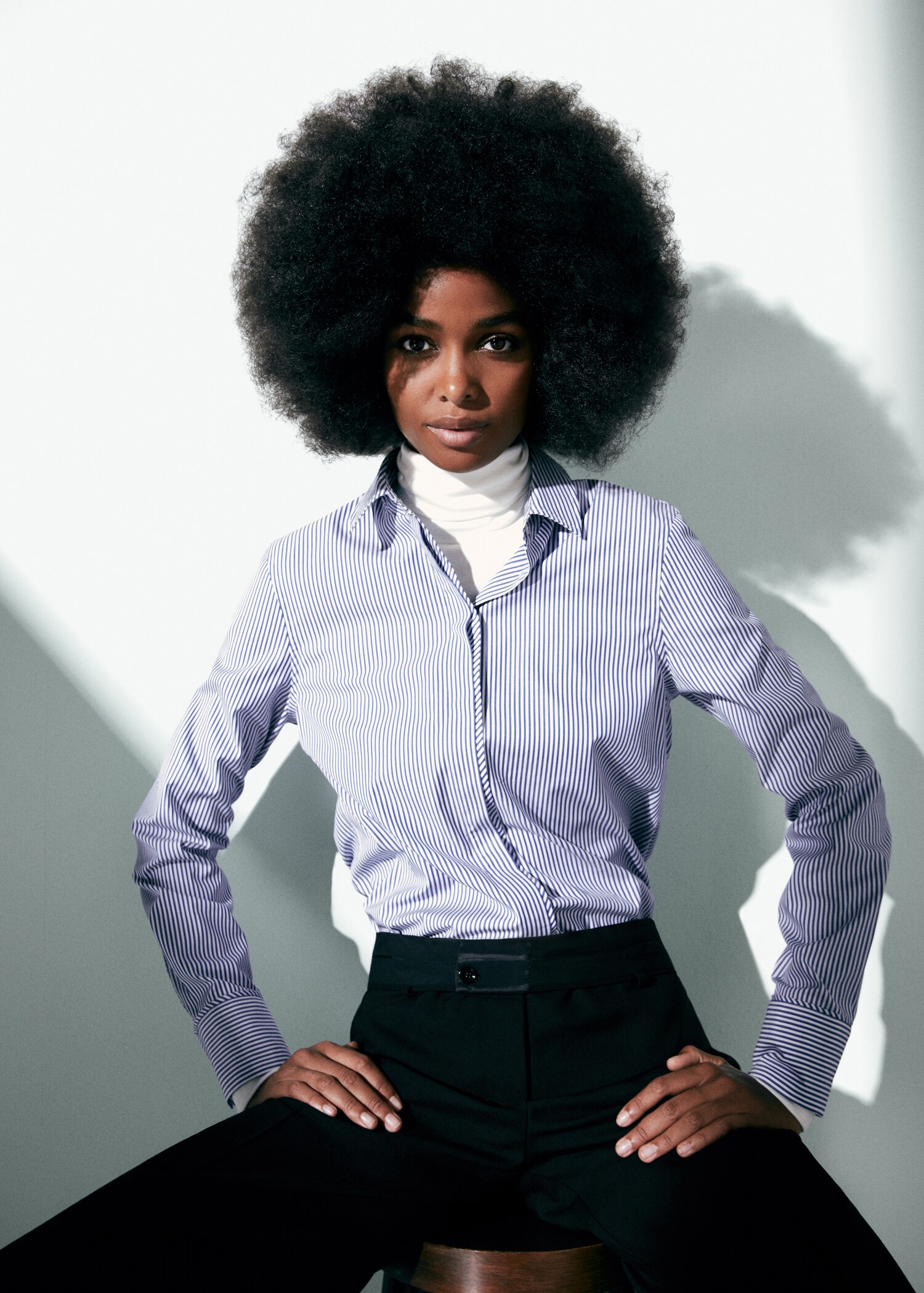 Slim-fit striped poplin shirt  - Details of the article 6