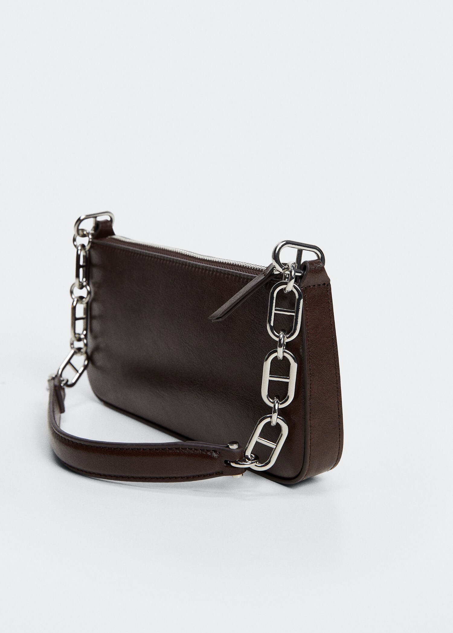 Bag with short chain handle - Details of the article 2