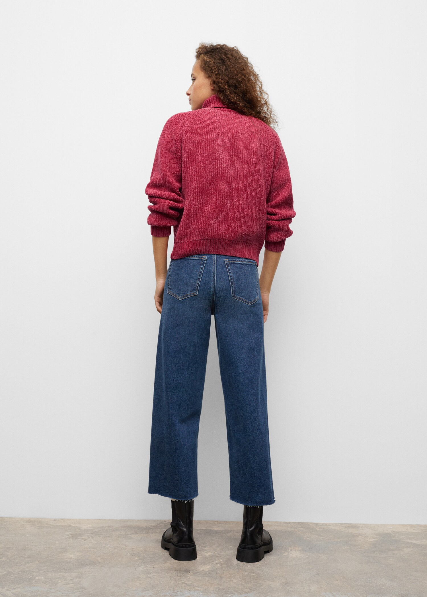 Knitted braided sweater - Reverse of the article
