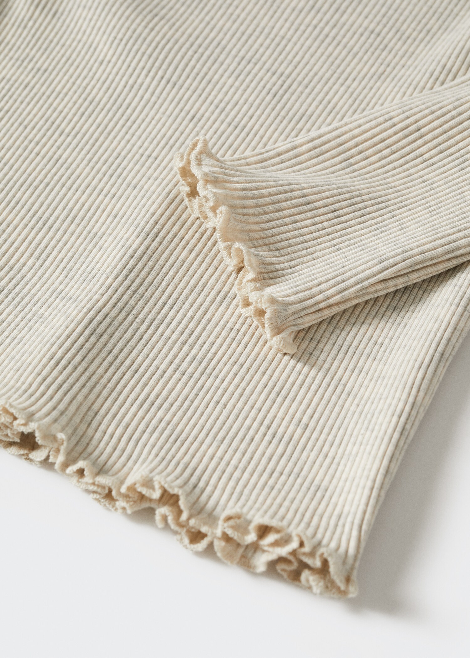Ribbed high neck t-shirt - Details of the article 8
