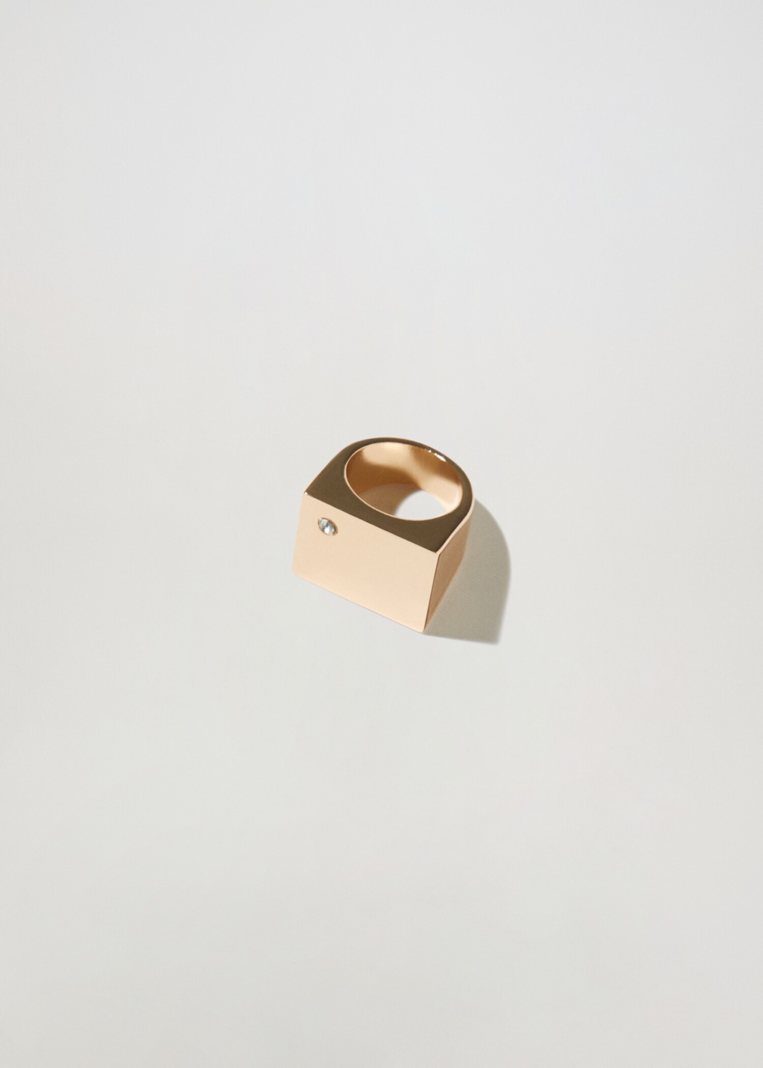 Bague forme carrée - Article sans modèle