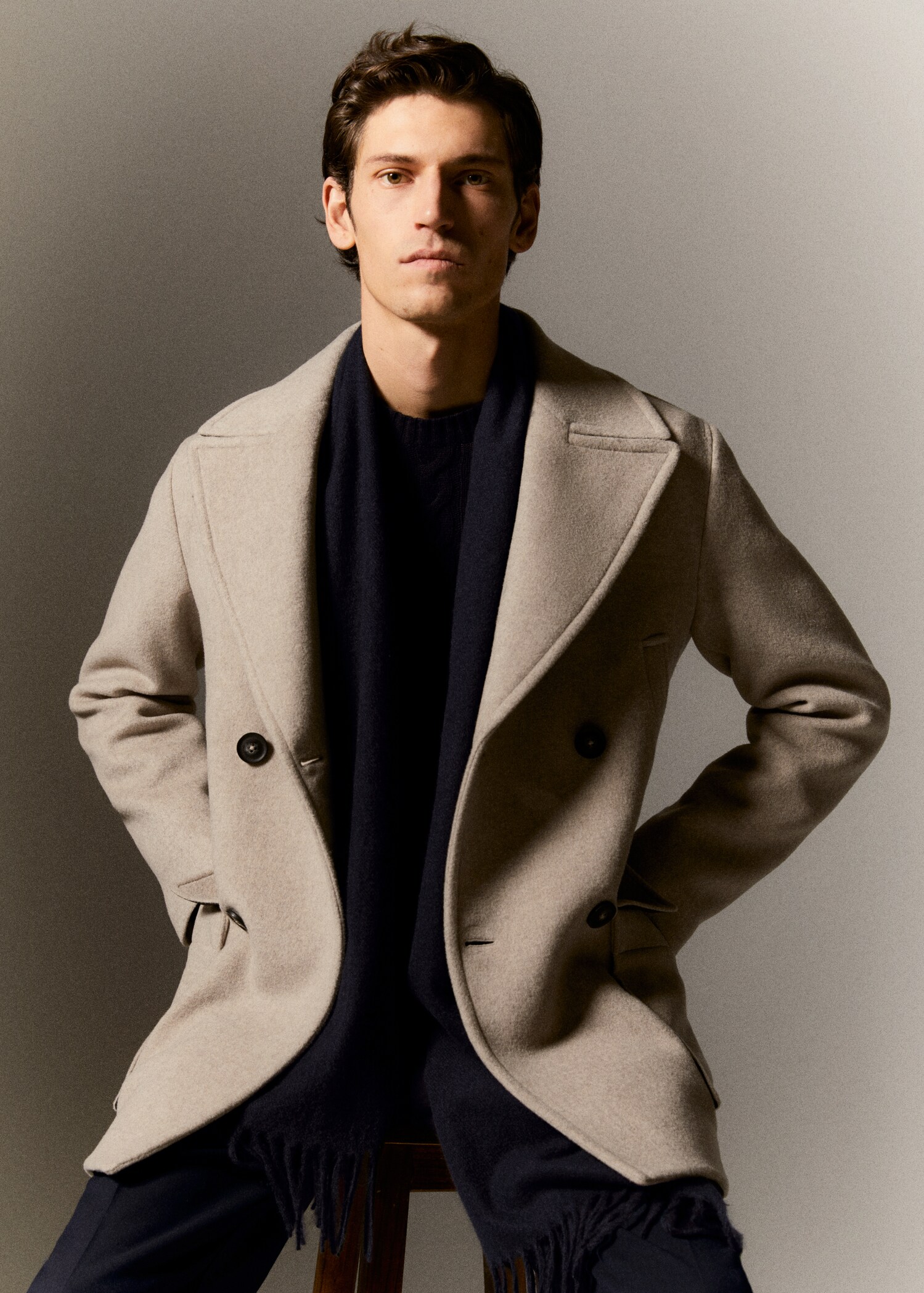 Wool double-breasted coat - Details of the article 3