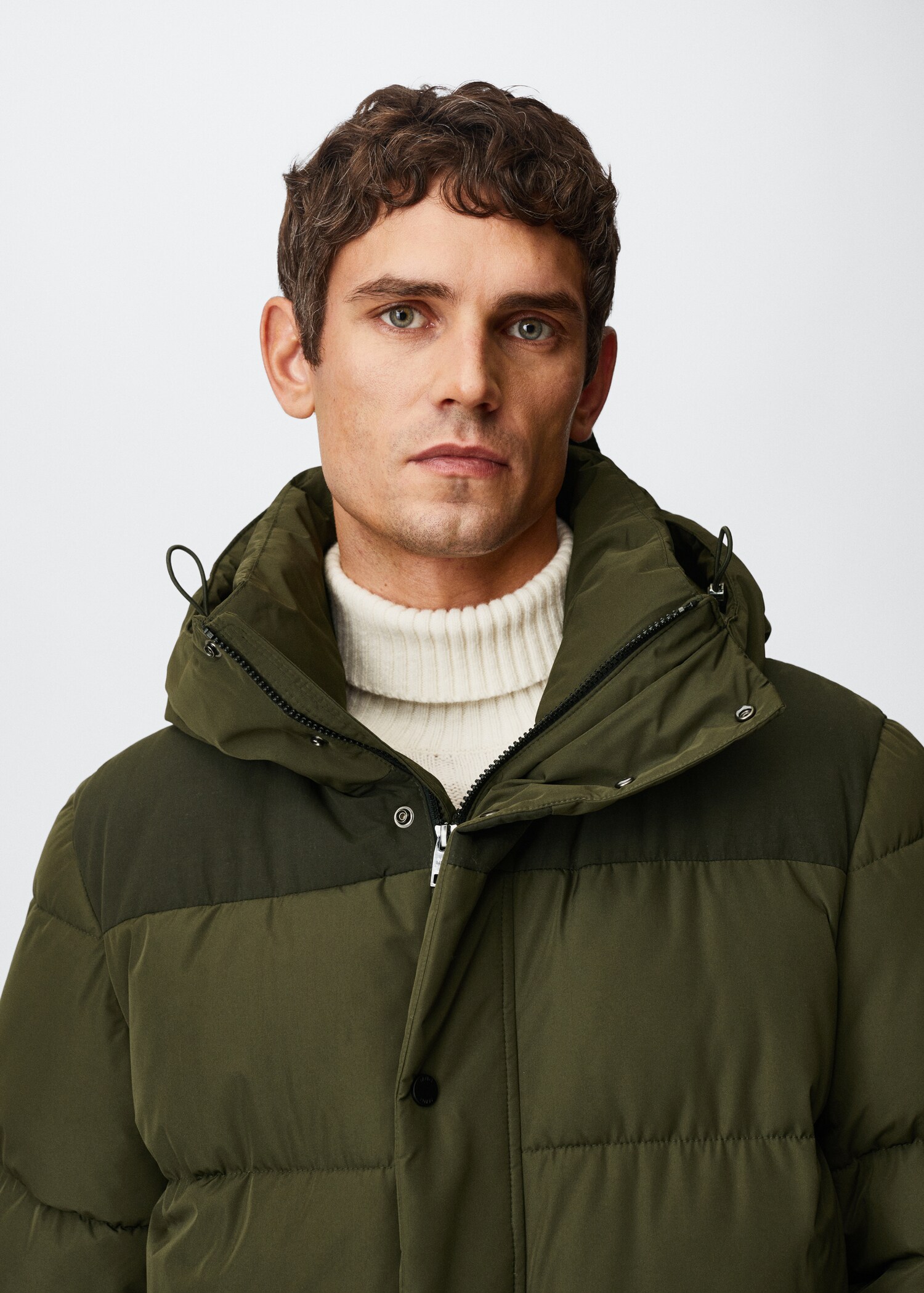 Thermoregulating long anorak - Details of the article 1