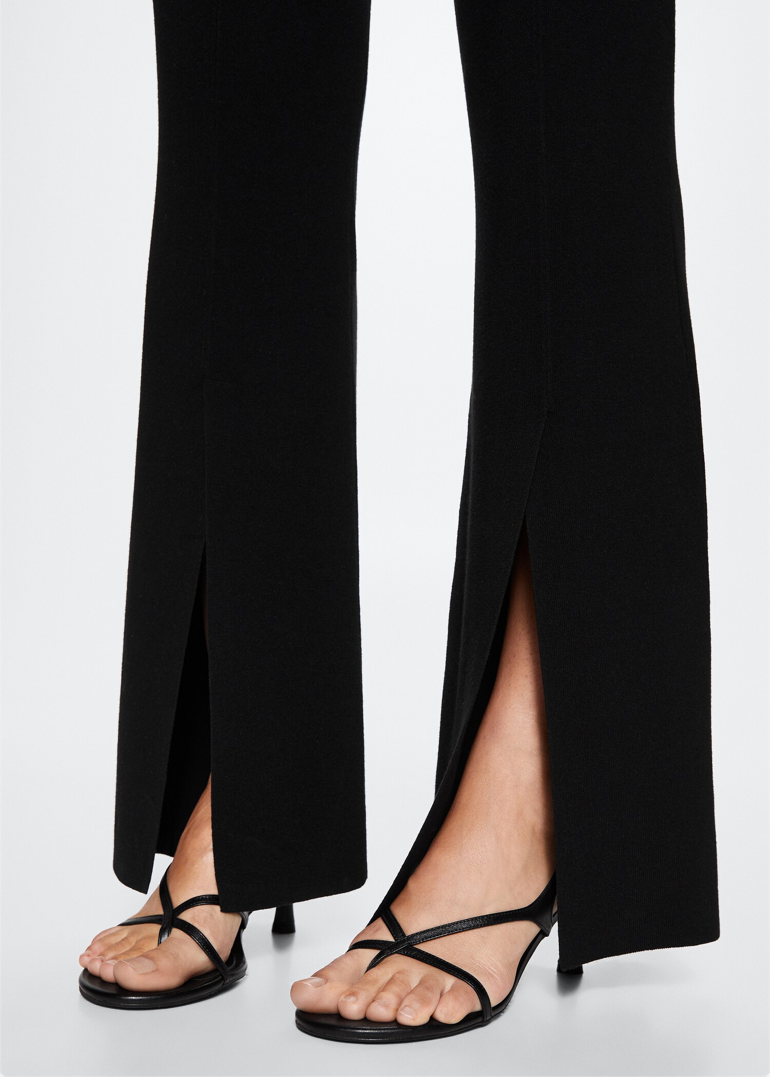 Knitted flared trousers with slits - Details of the article 6