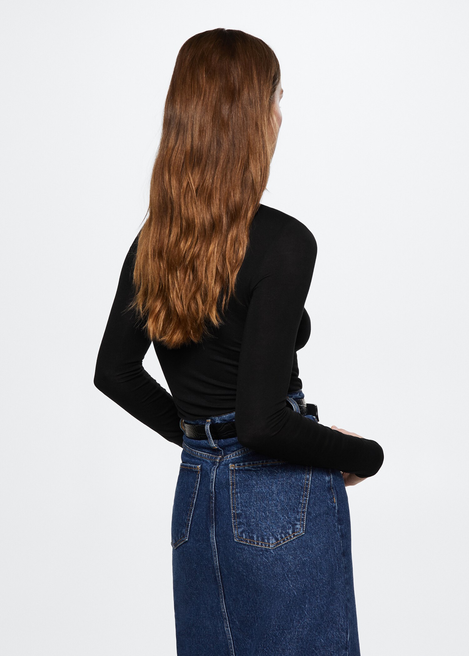 T-shirt met hoge gedrapeerde hals - Achterkant van het artikel