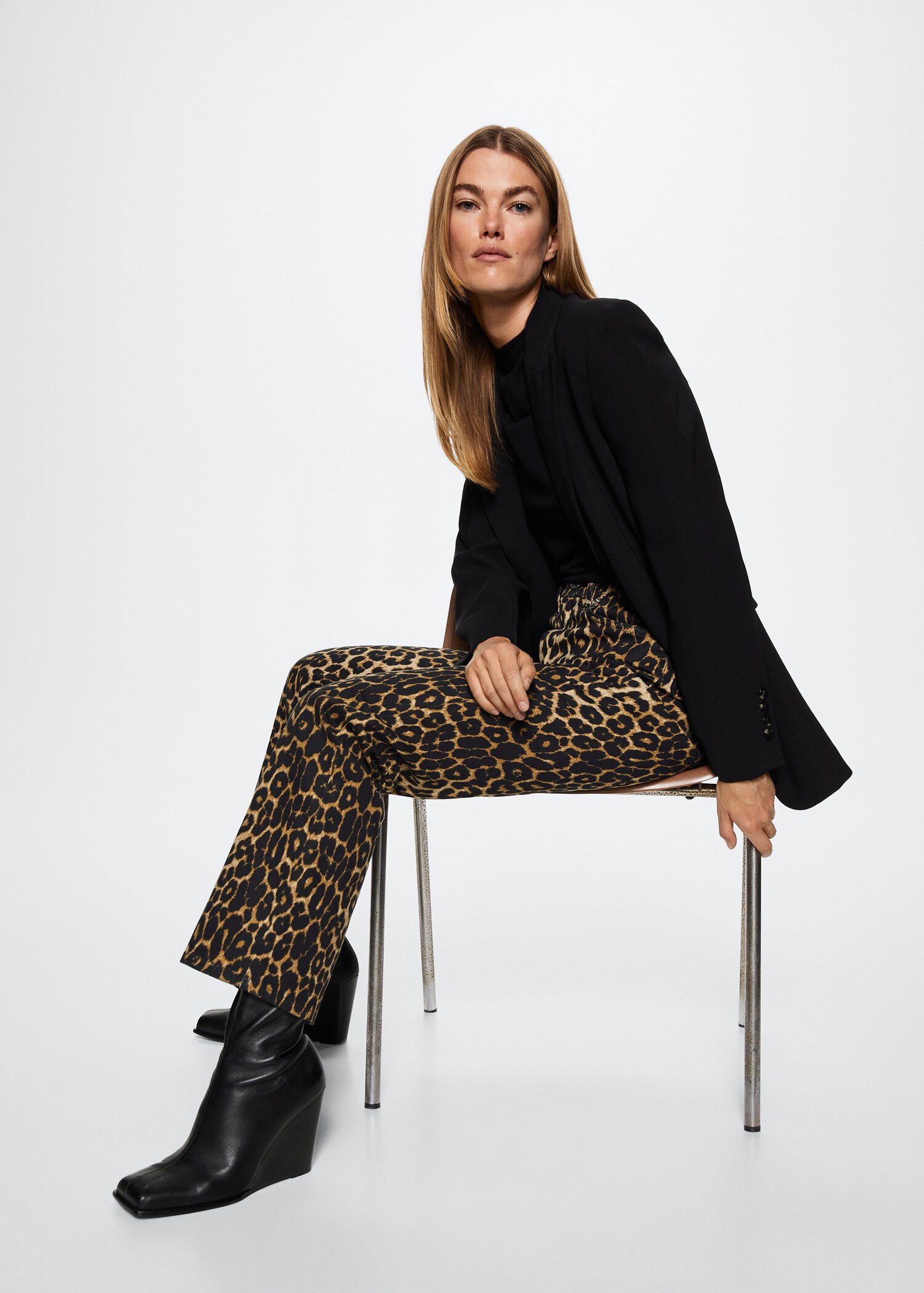 Calças de ganga retos com estampado animal - Pormenor do artigo 2