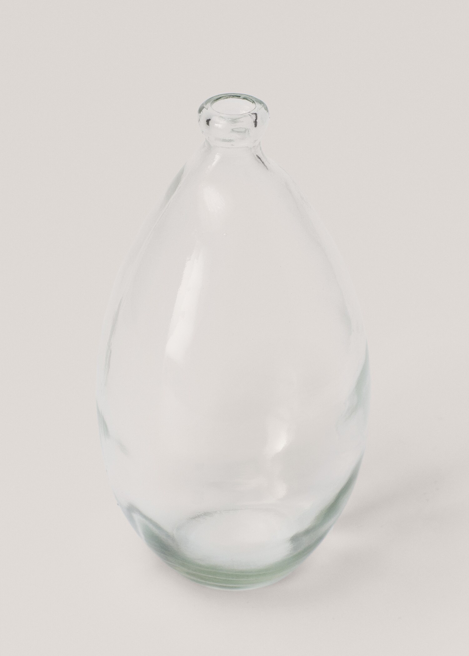 Glass vase - Details of the article 1