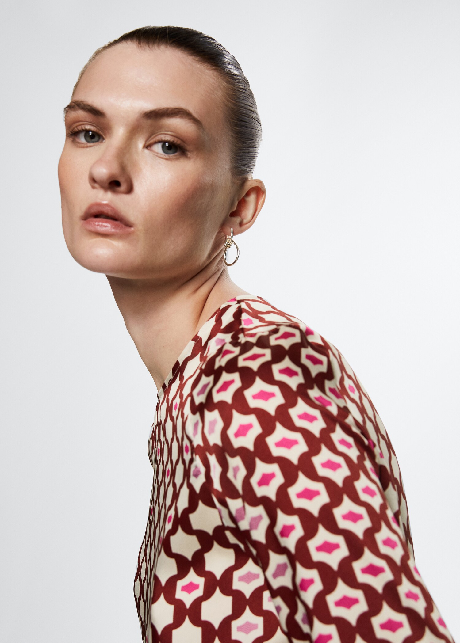 Satin print blouse - Details of the article 4