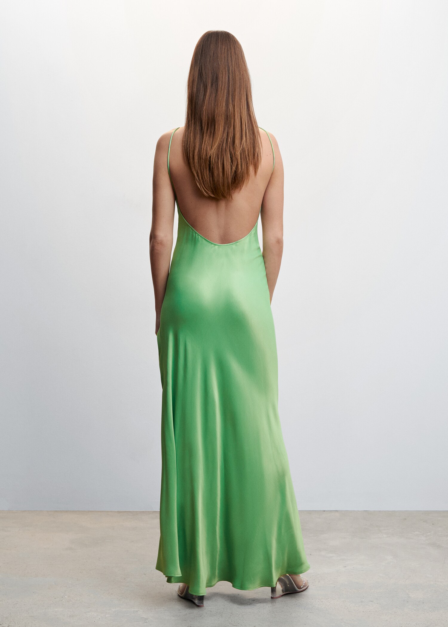Robe style lingerie satinée - Verso de l’article