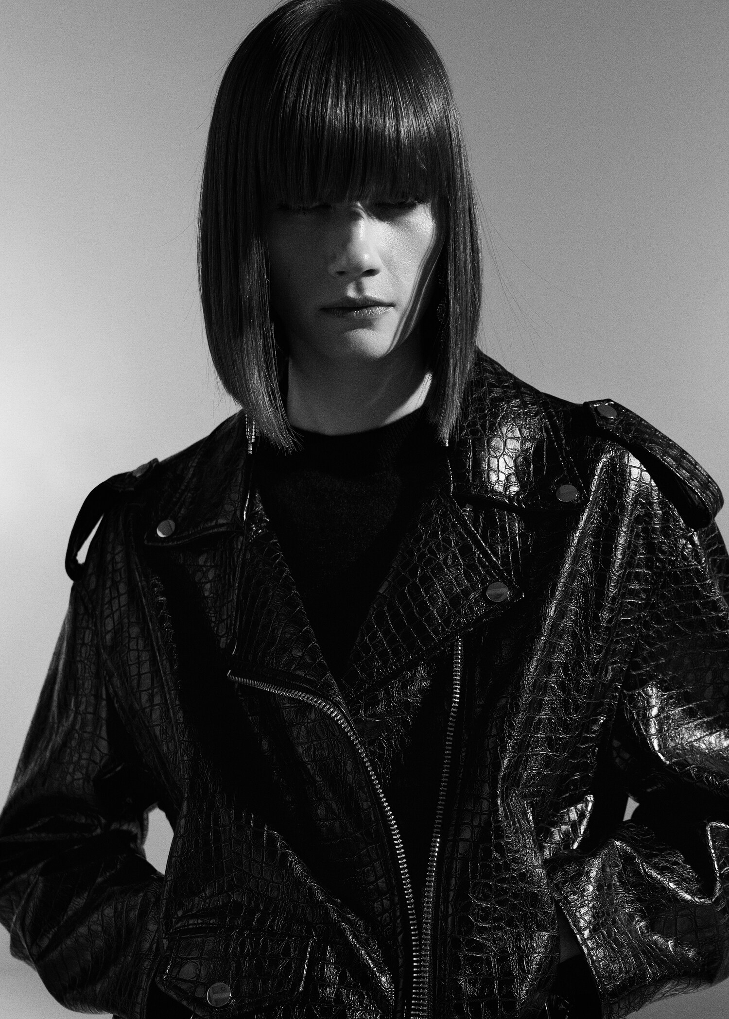 Veste biker imitation crocodile - Détail de l'article 7