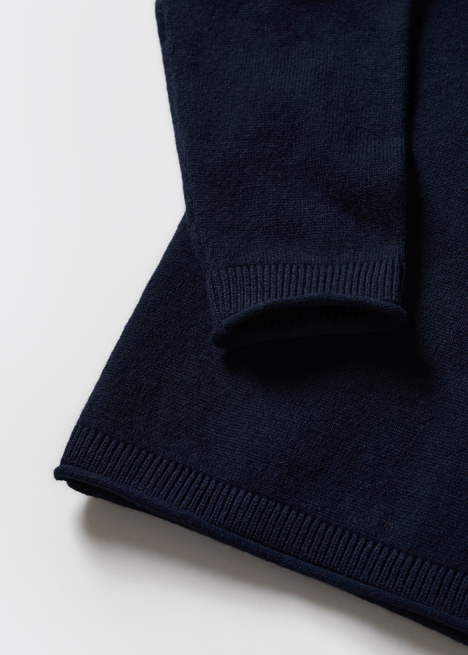 Knit pocket sweater - Details of the article 9