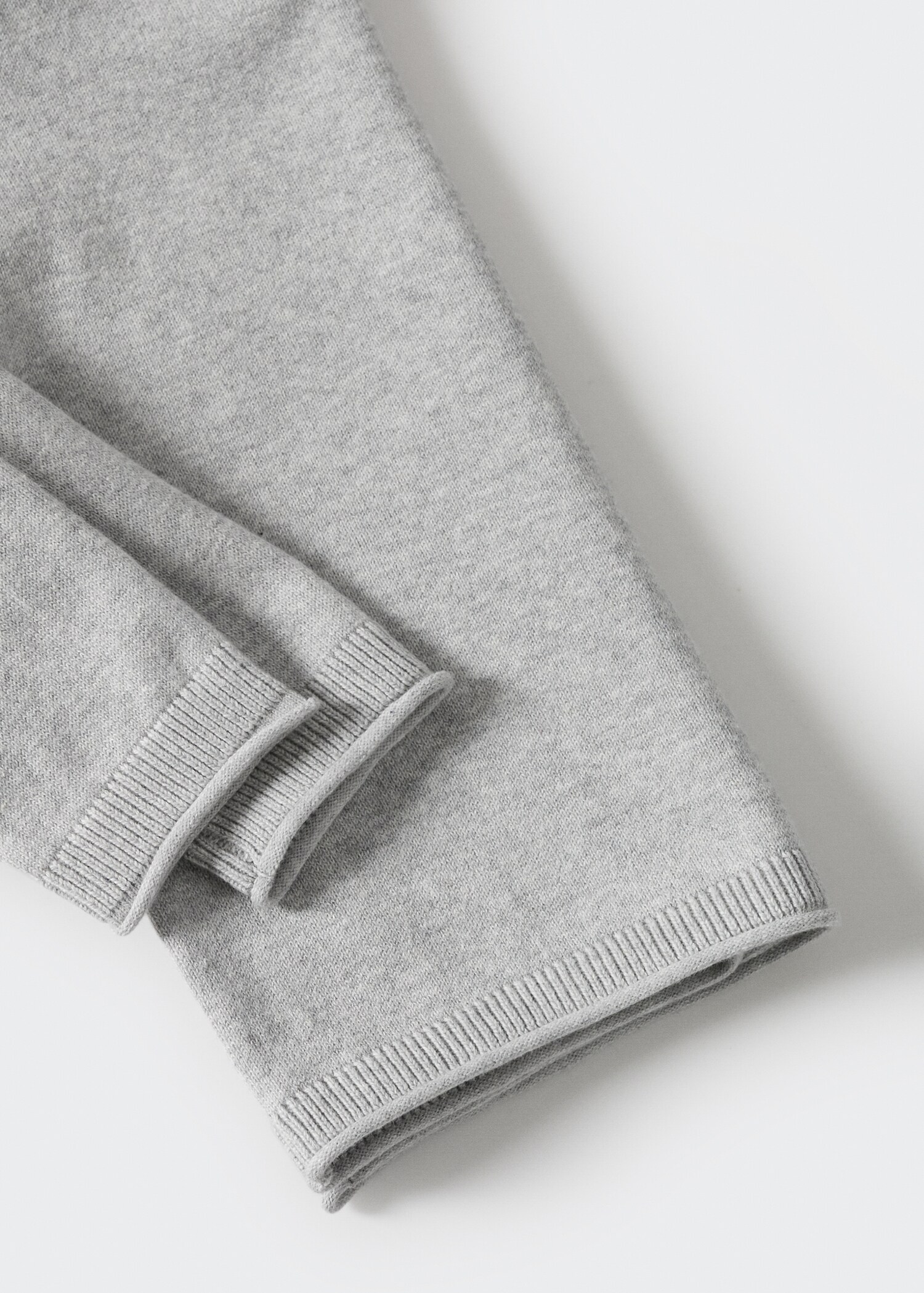 Knit pocket sweater - Details of the article 9