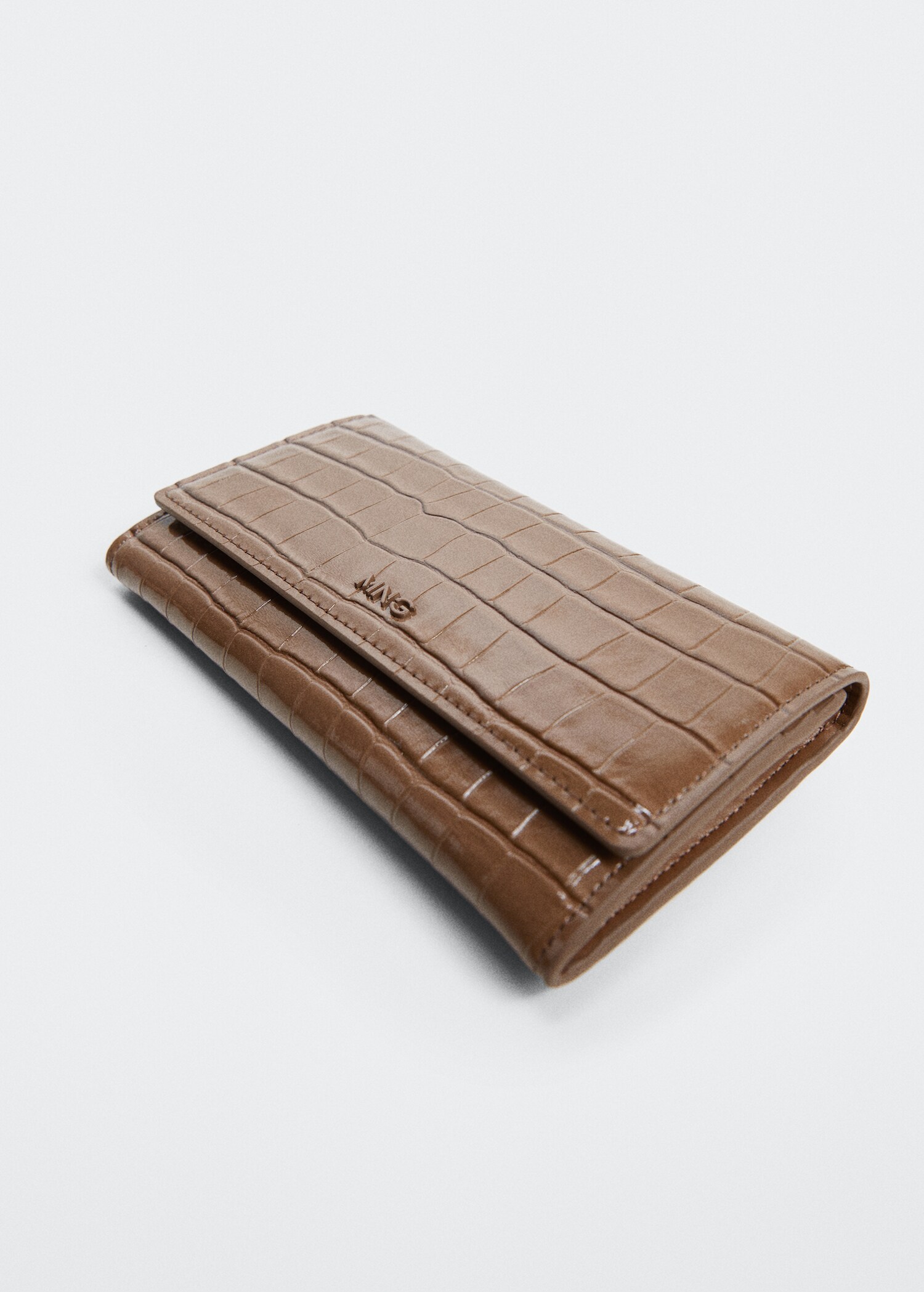 Croc-effect wallet - Details of the article 3