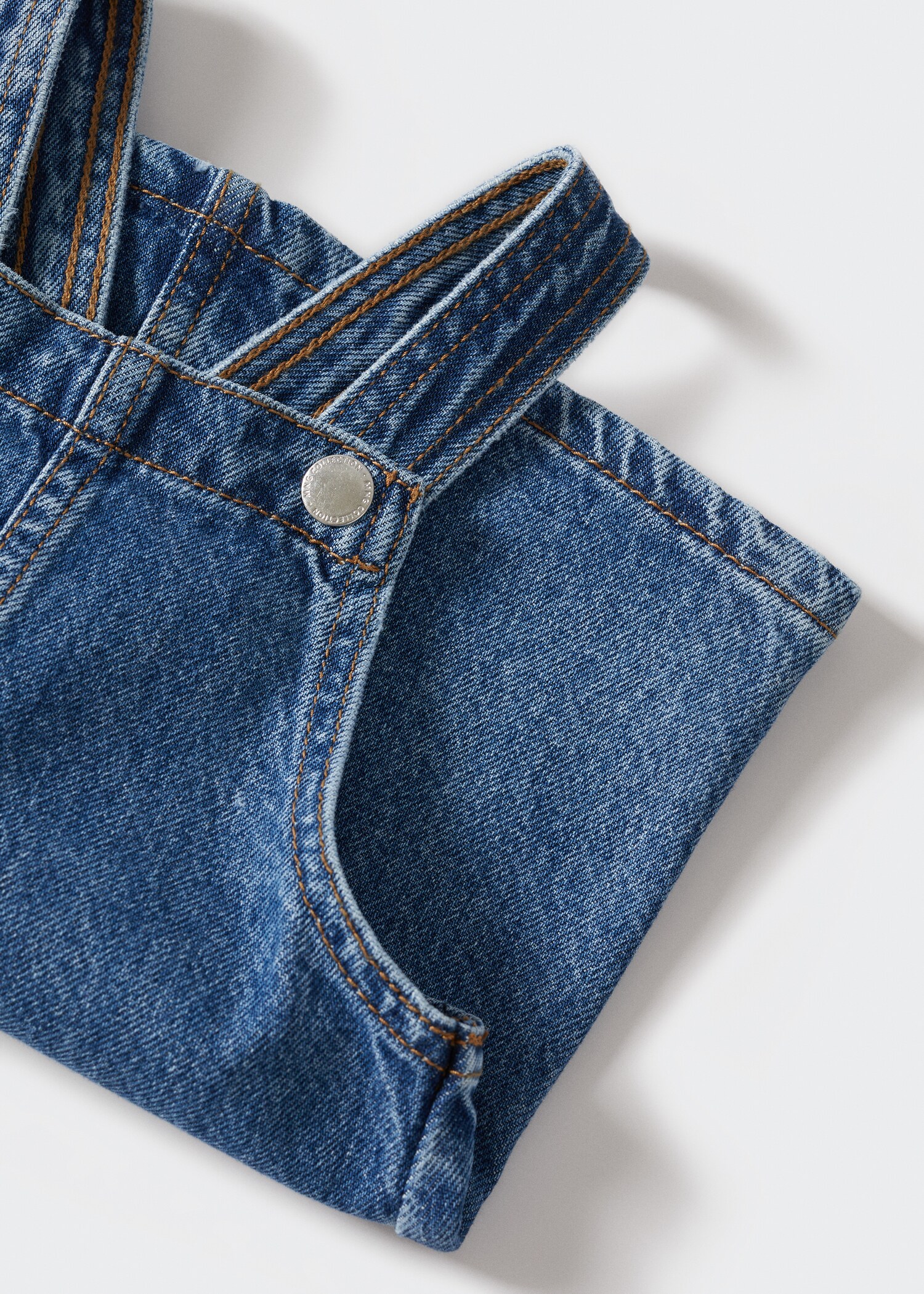 Short denim pinafore - Details of the article 8
