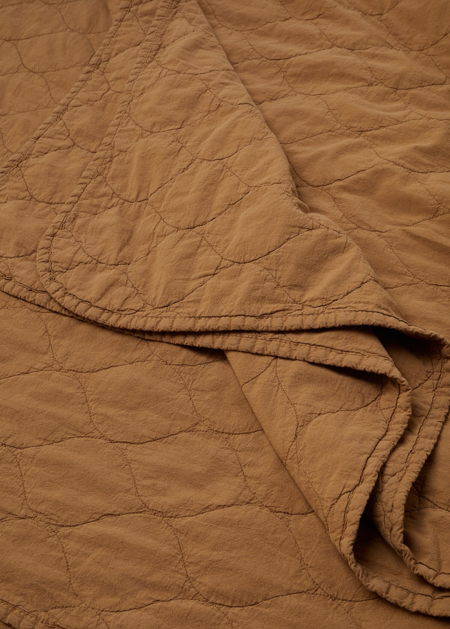 Padded cotton quilt Superking bed - Medium plane