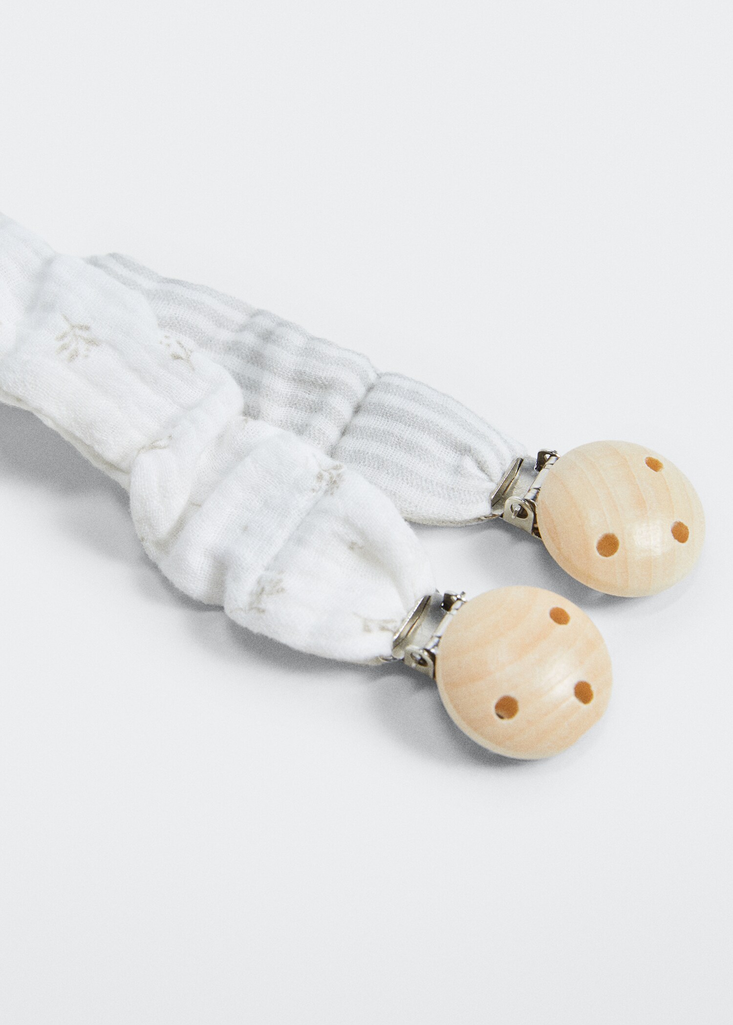 Chupetero broche - Detalle del artículo 3