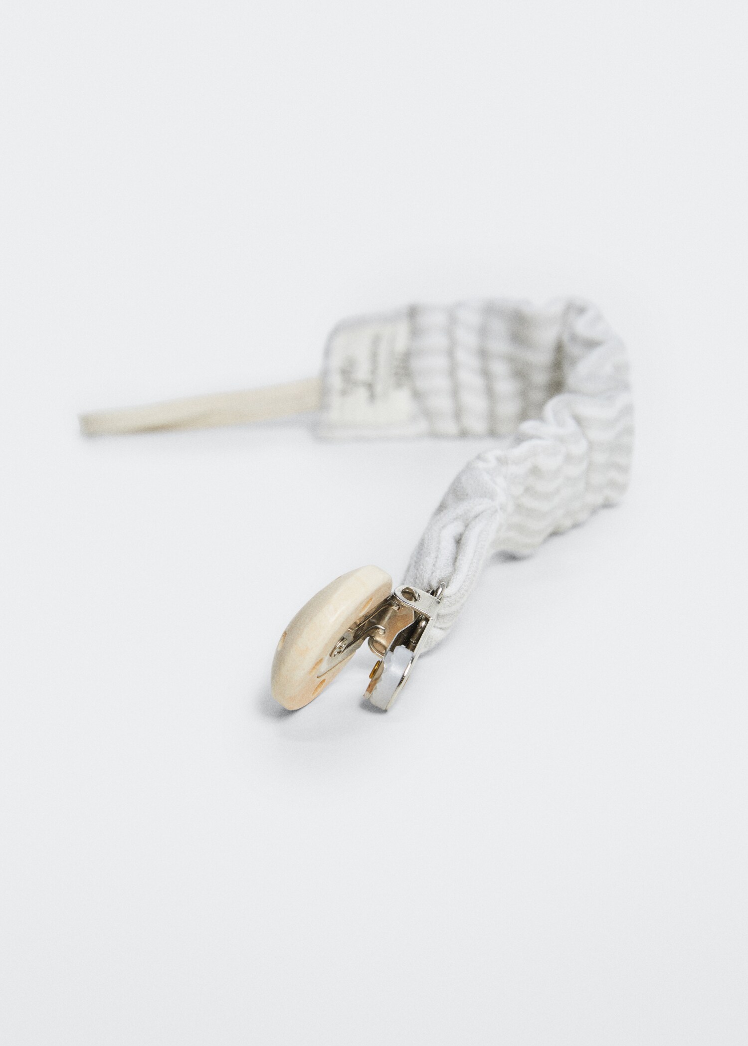 Chupetero broche - Detalle del artículo 2