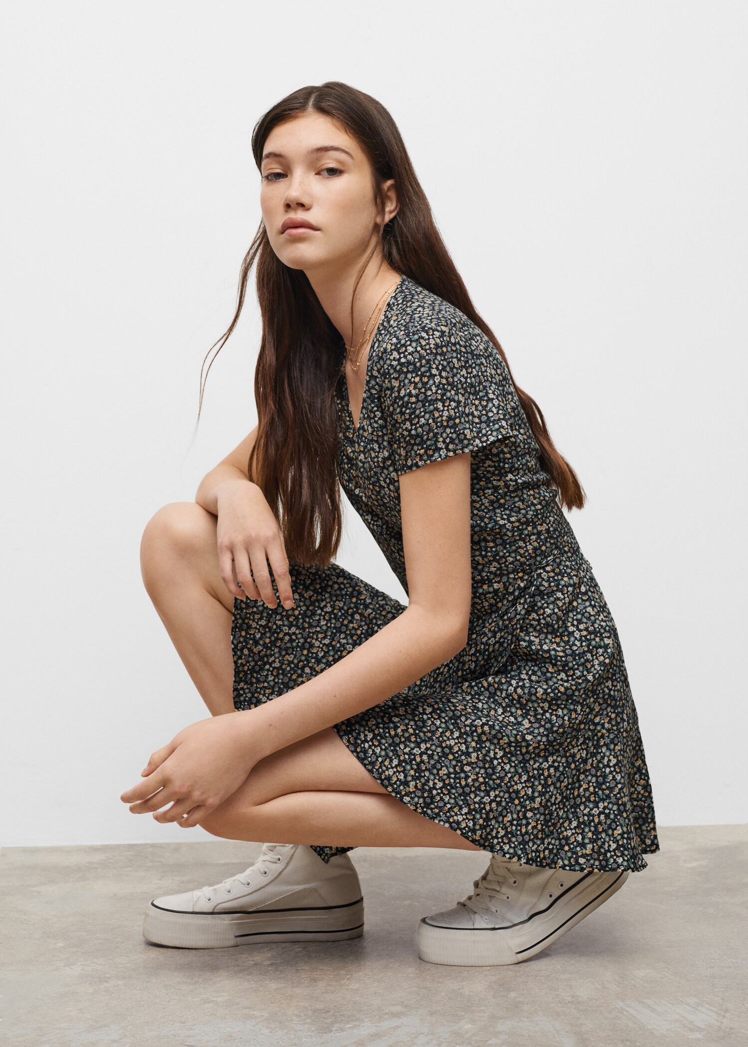 Floral wrap dress - Details of the article 3