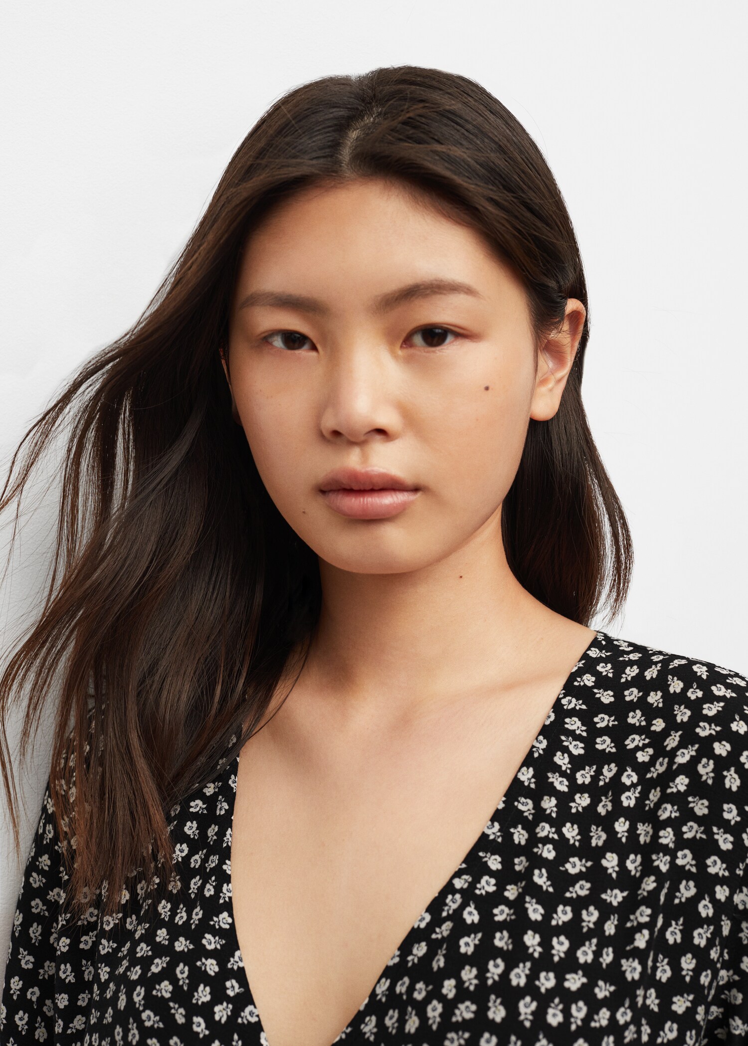 Wrap floral blouse - Details of the article 2