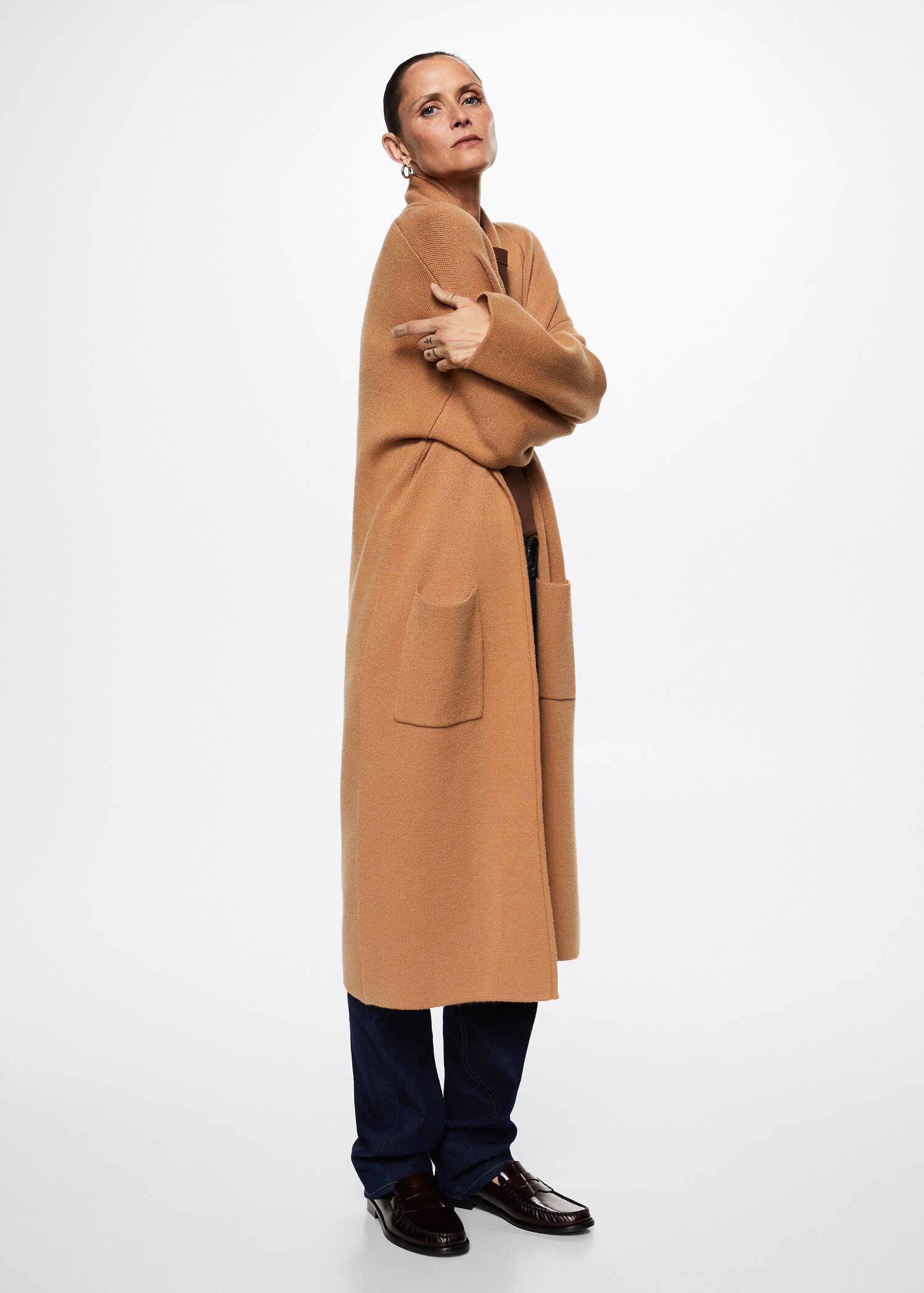 Oversized knitted coat with pockets - Details of the article 1