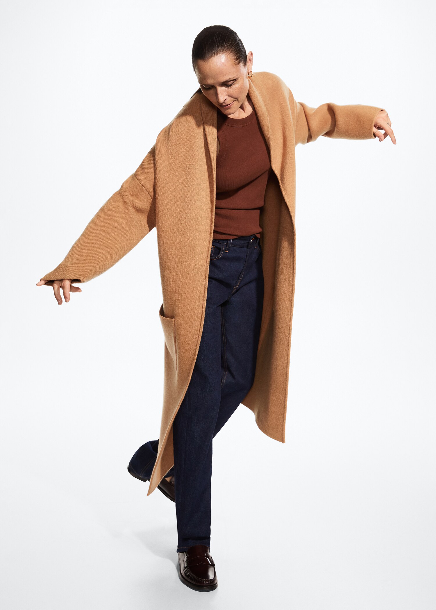 Oversized knitted coat with pockets - Details of the article 6