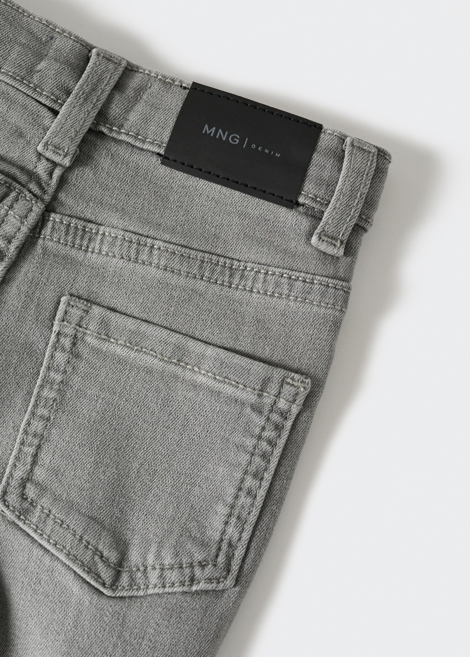Jeans slim fit  - Detalle del artículo 9