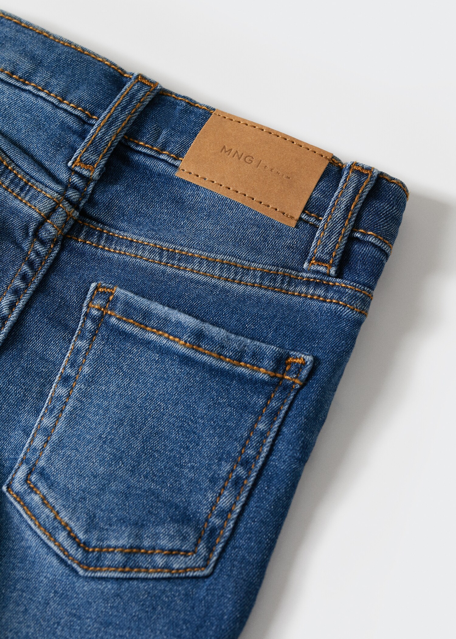 Jeans slim fit  - Detalle del artículo 8