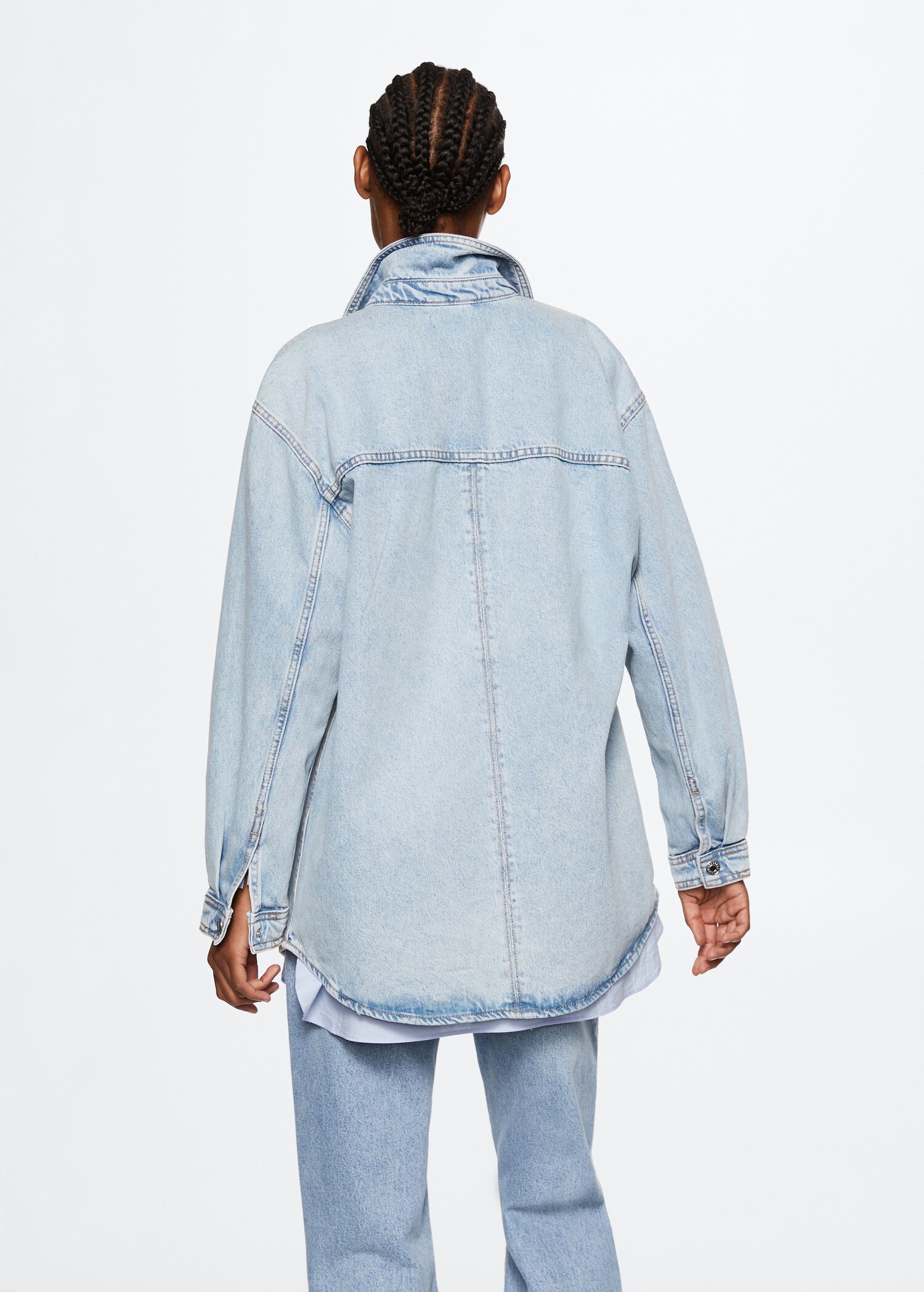 Sobrecamisa vaquera oversize - Reverso del artículo