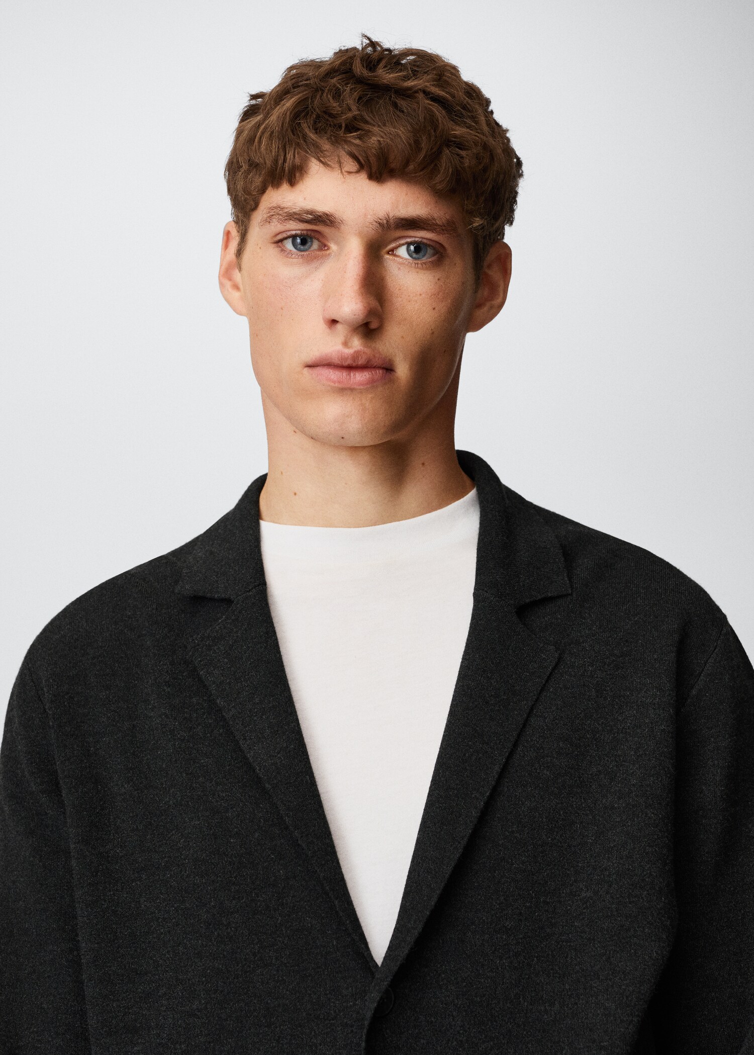 Breathable knitted cardigan - Details of the article 1