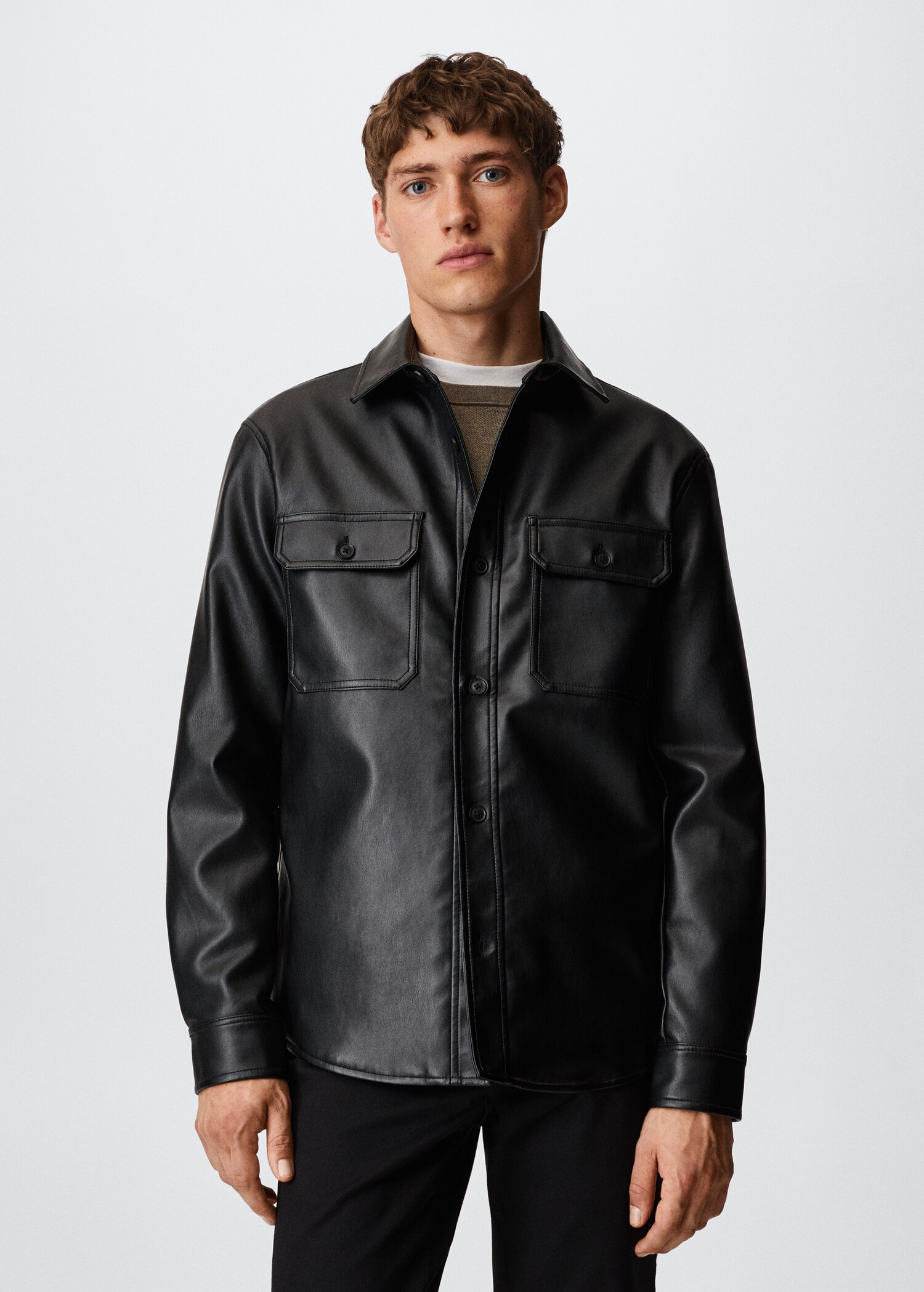 Chaqueta efecto piel - Plano medio